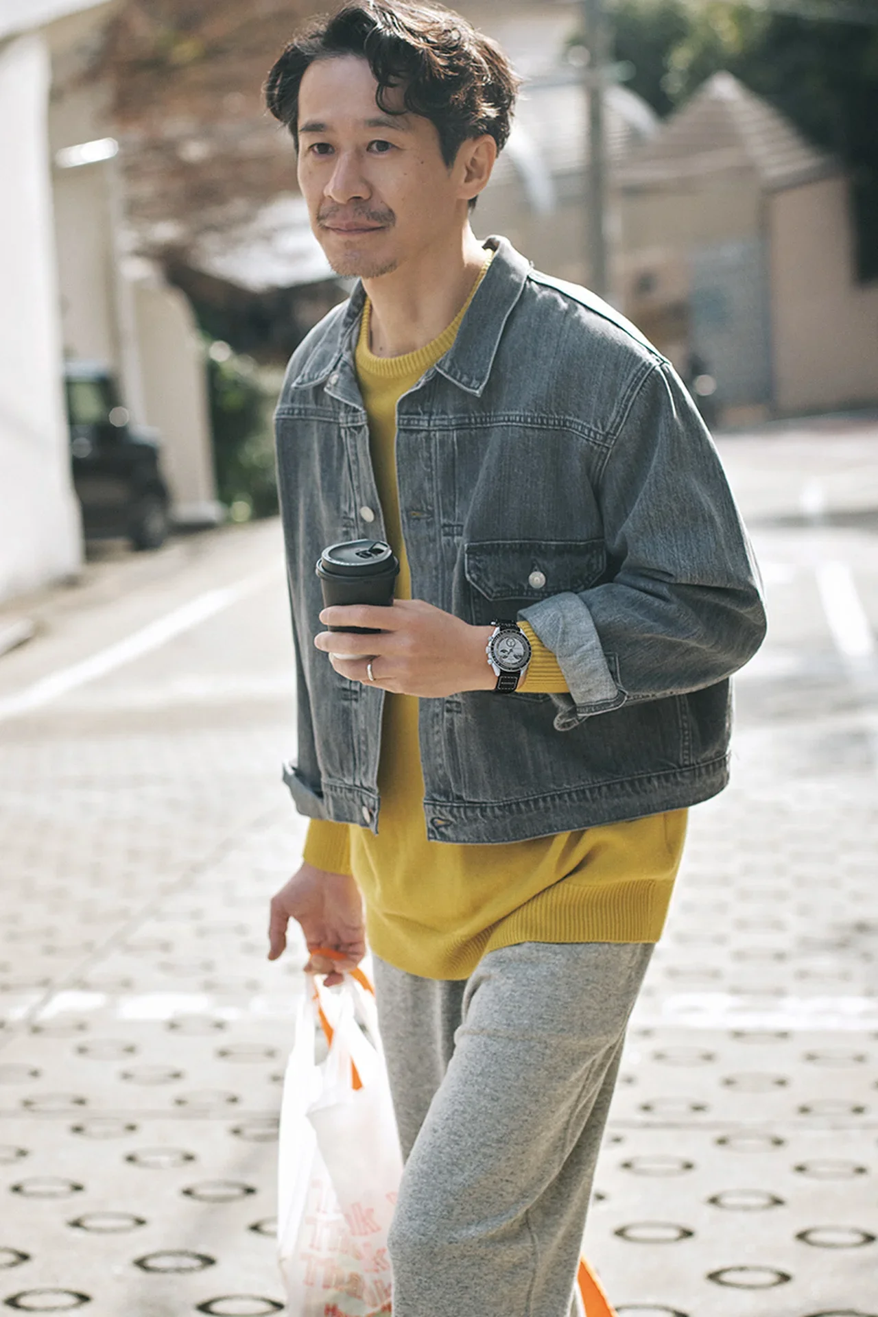 【10万円以下で選ぶ大人の週末時計】オメガ×スウォッチ｜バイオセラミック ムーンスウォッチ②