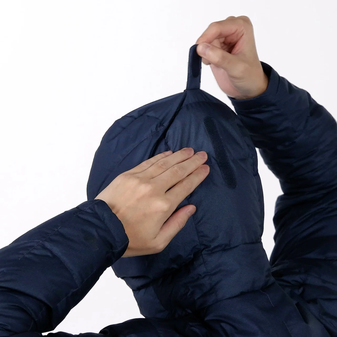 【モンベルで大人が買うべきダウン】長め丈の画像_11