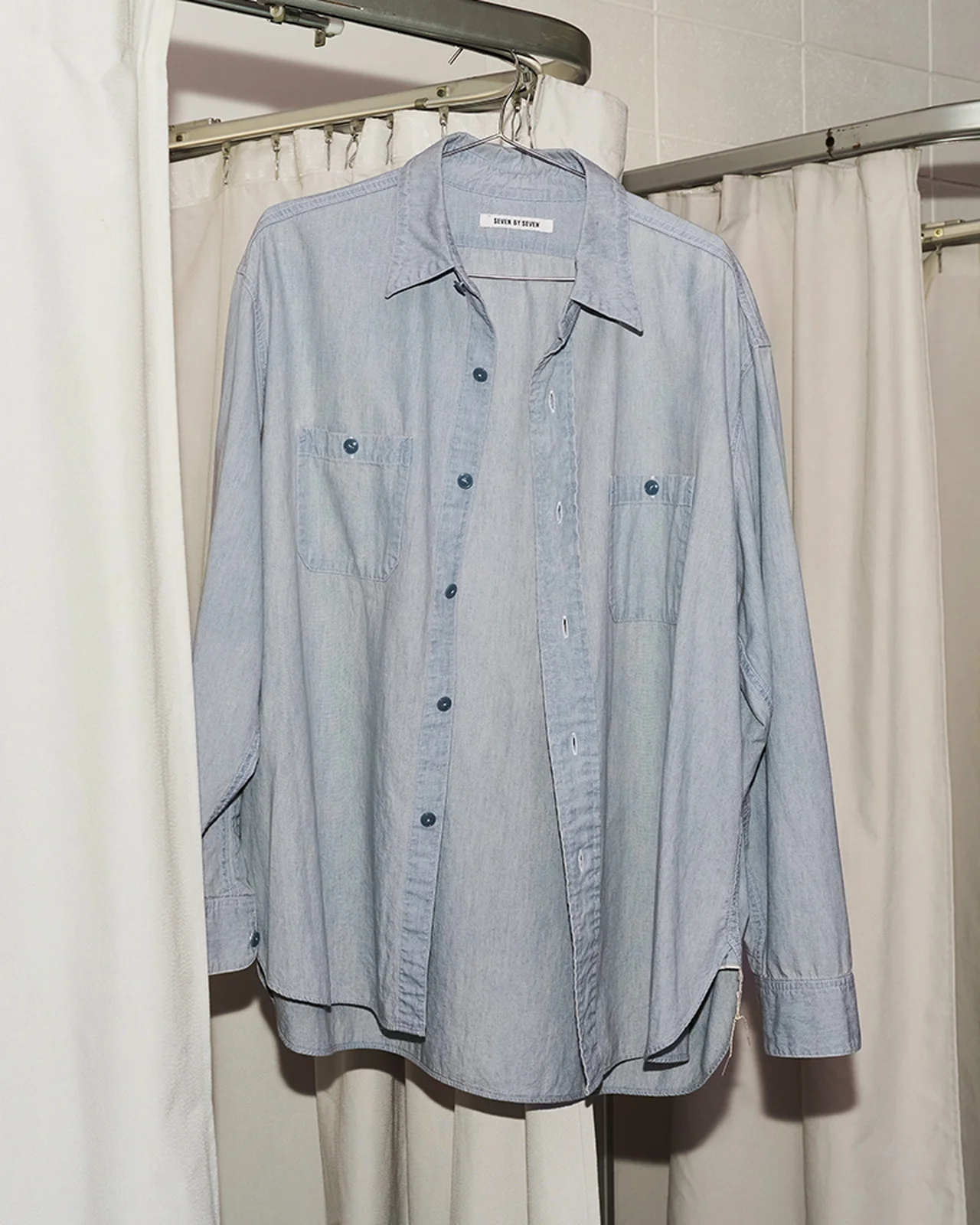 SEVEN BY SEVEN シャンブレーシャツ