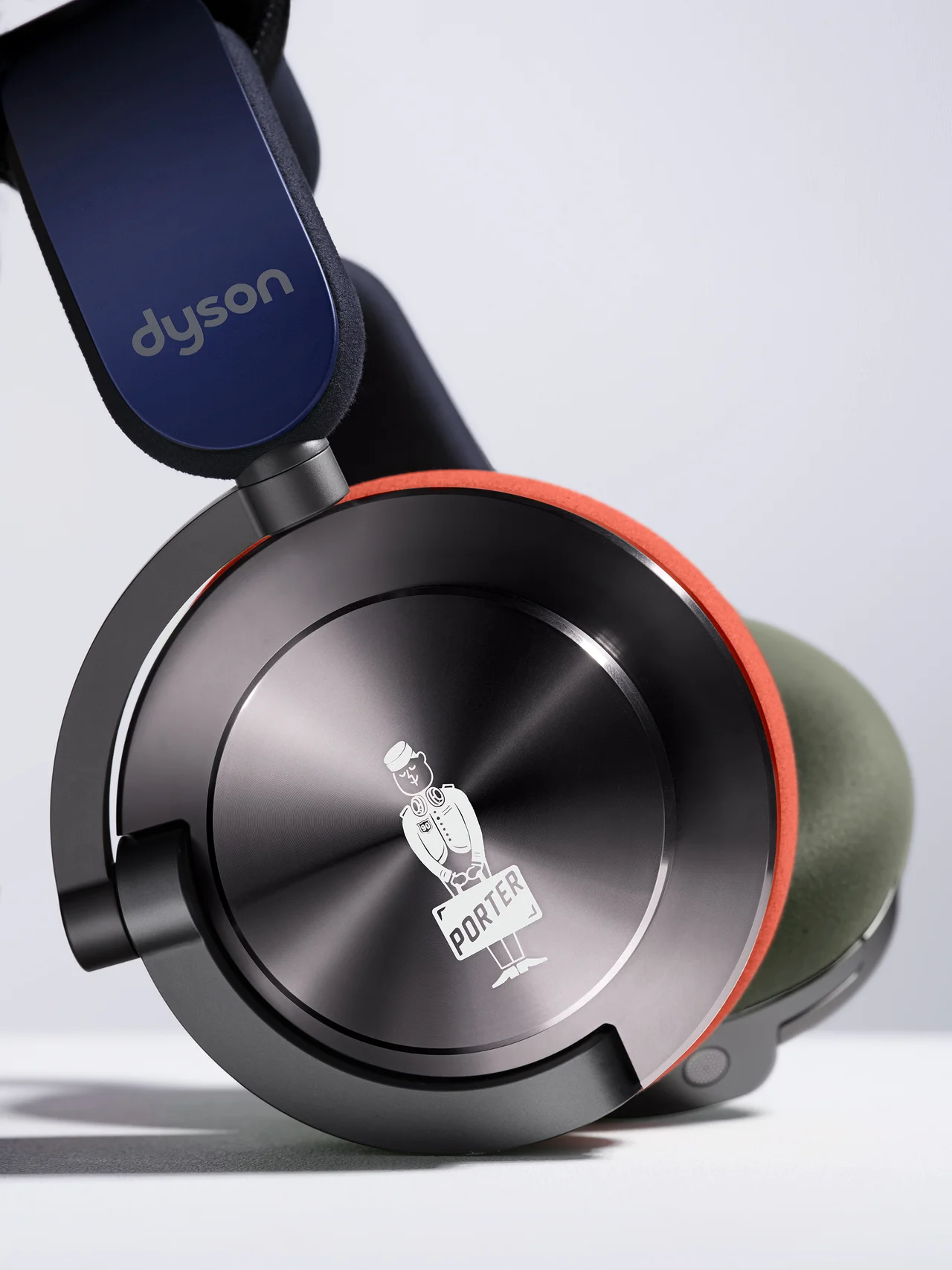 【ポーターとダイソンがまさかのコラボ】吉の画像_7