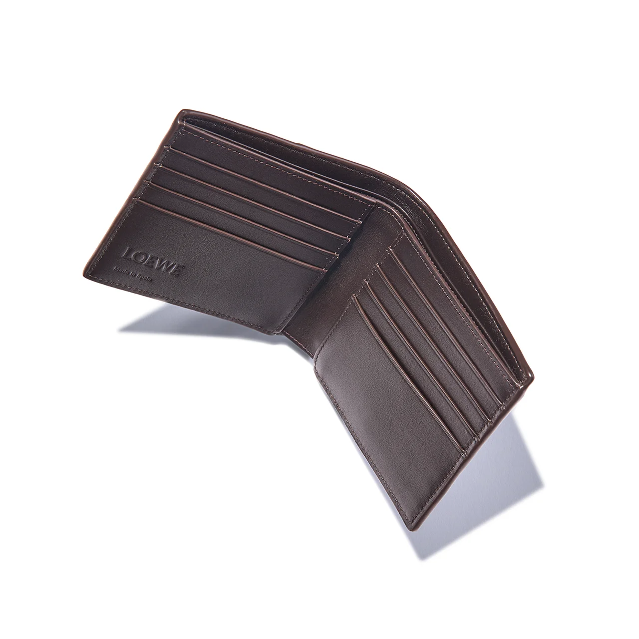 定番の二つ折り財布のフォーマット