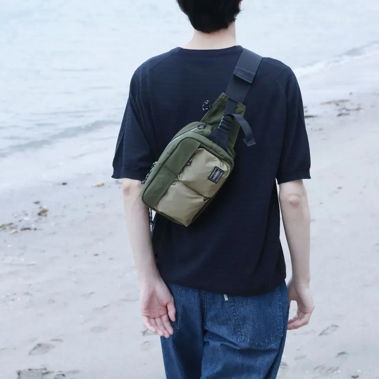 【ポーター】大人の吉田カバンBEST30｜両手が空けば、夏はもっと自由だ。夏の最終装備「HYPE」のウエストバッグ【PORTER】①