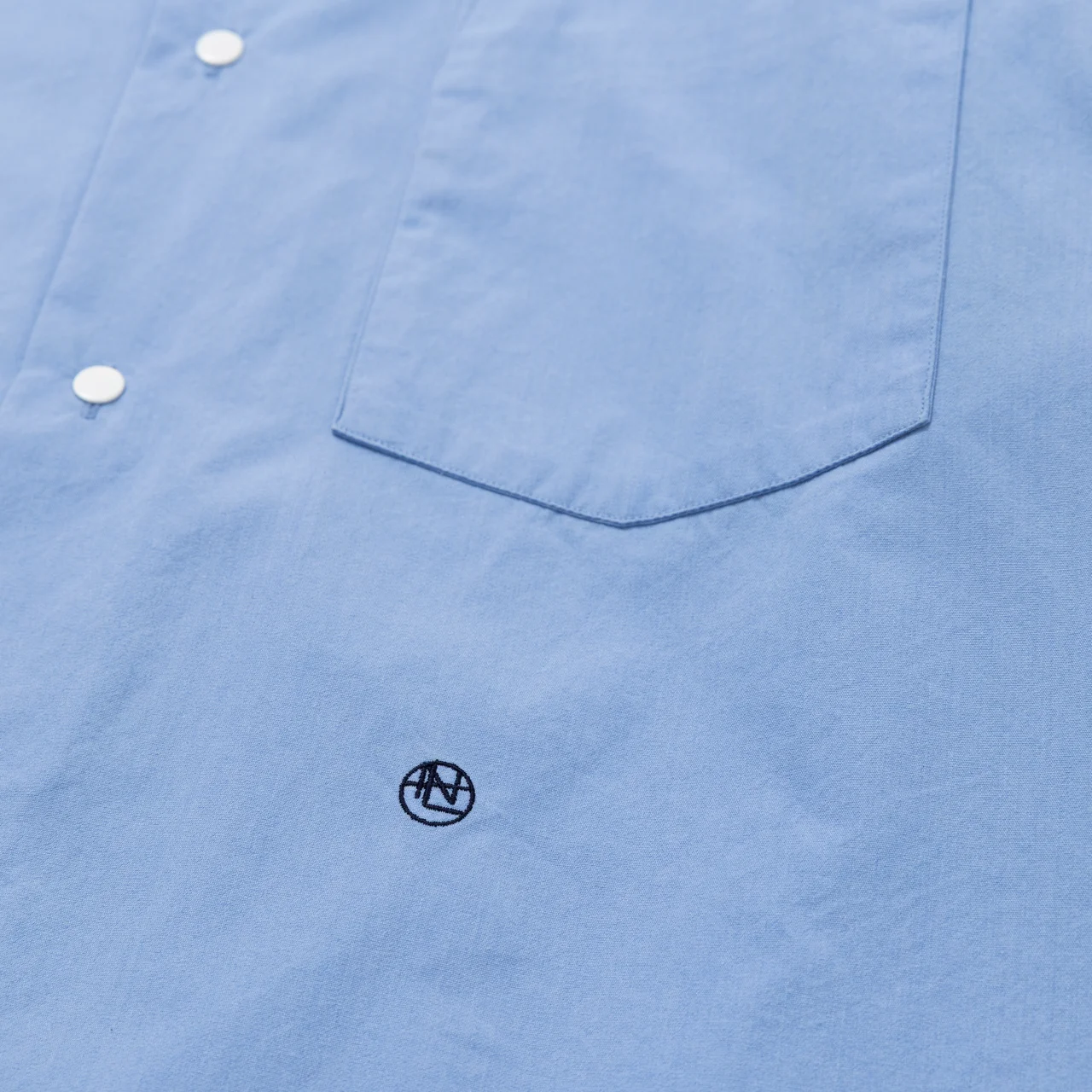 エディター私物 ナナミカのバンドカラーシャツ