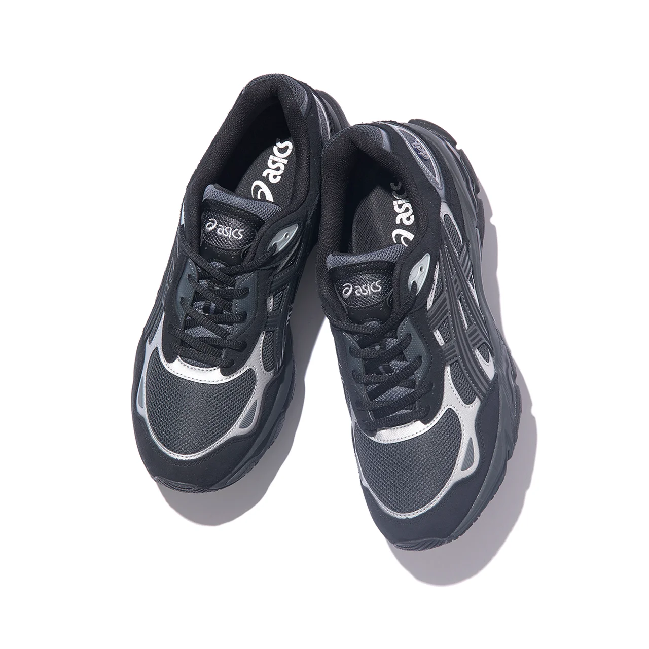 アシックスのスニーカー「ゲルNYC 2.0」