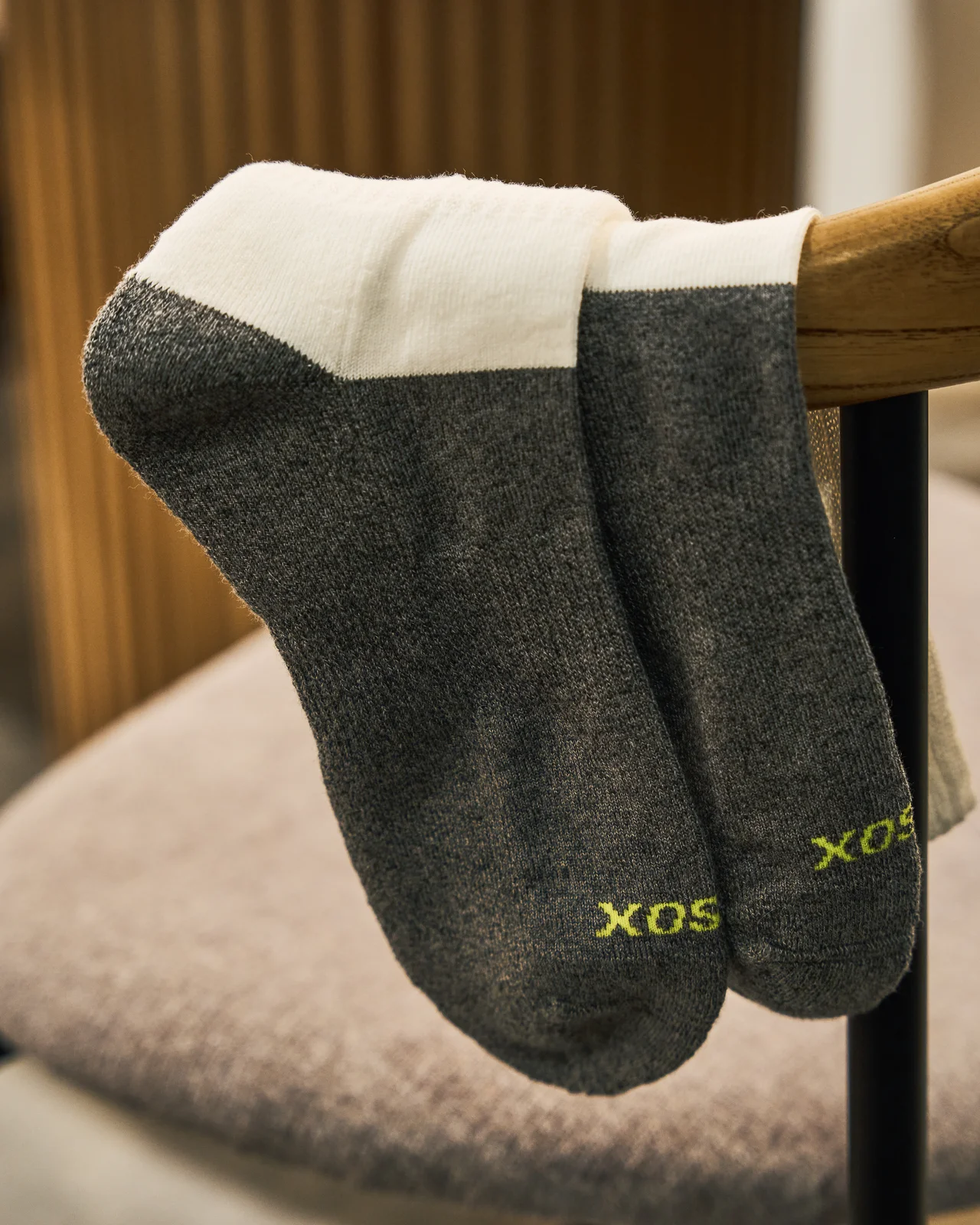【大人のソックス】消臭も見た目の清潔感もの画像_1