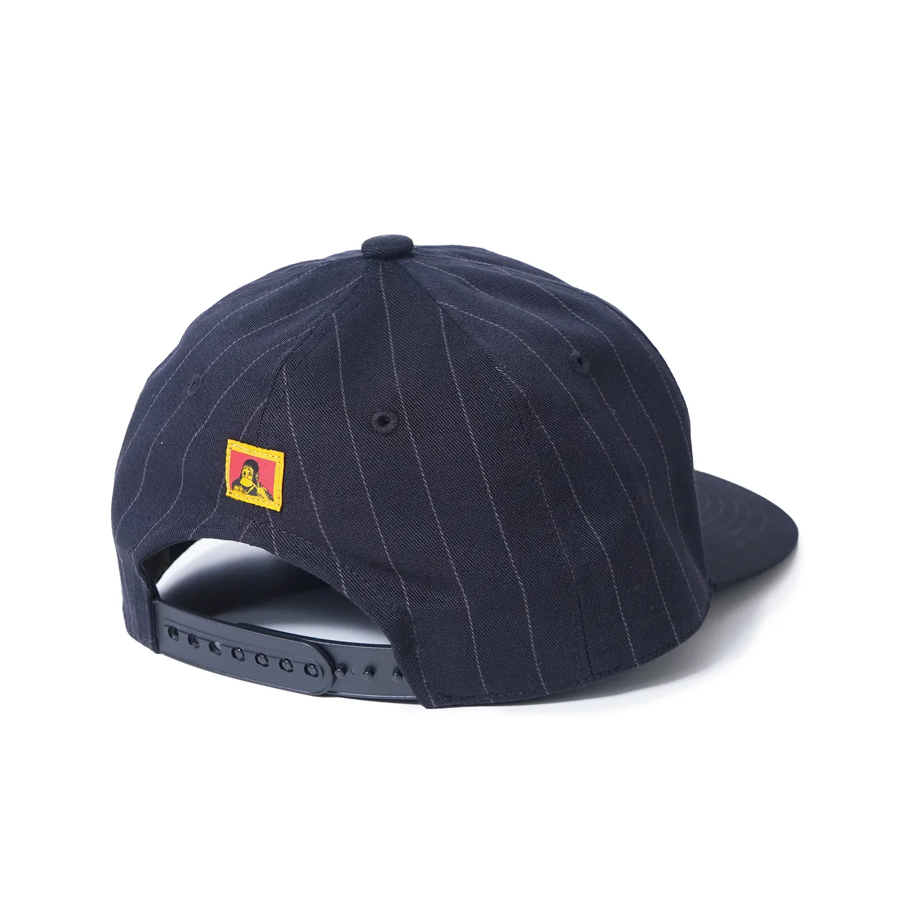 Pinstripe Cap 後ろ