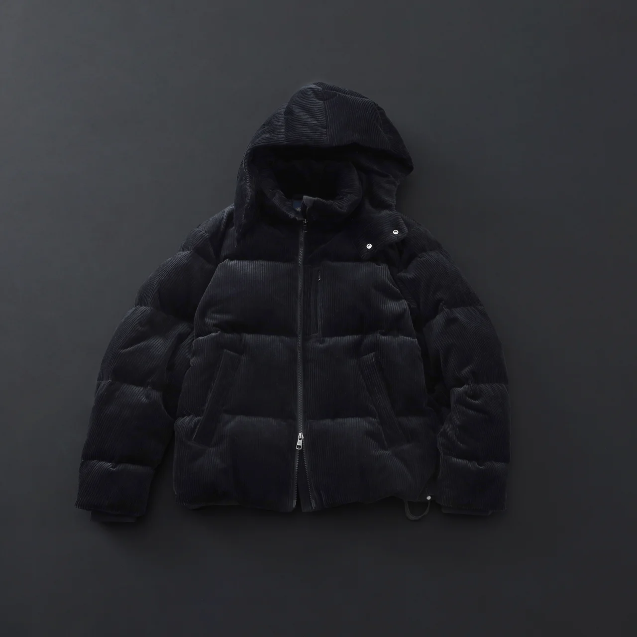 大人が買うべき「黒ダウン」20選。モンベの画像_2