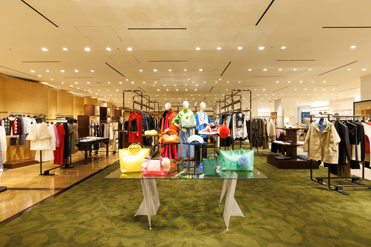 バーニーズ　ニューヨーク銀座本店がリニュの画像_8