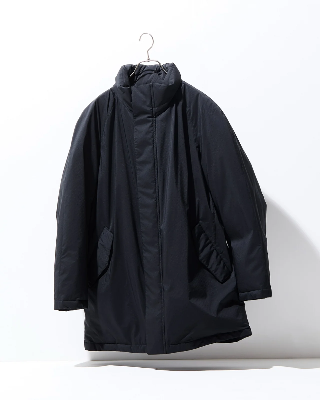 【大人が着るべき「黒」アイテム】黒を極めの画像_9