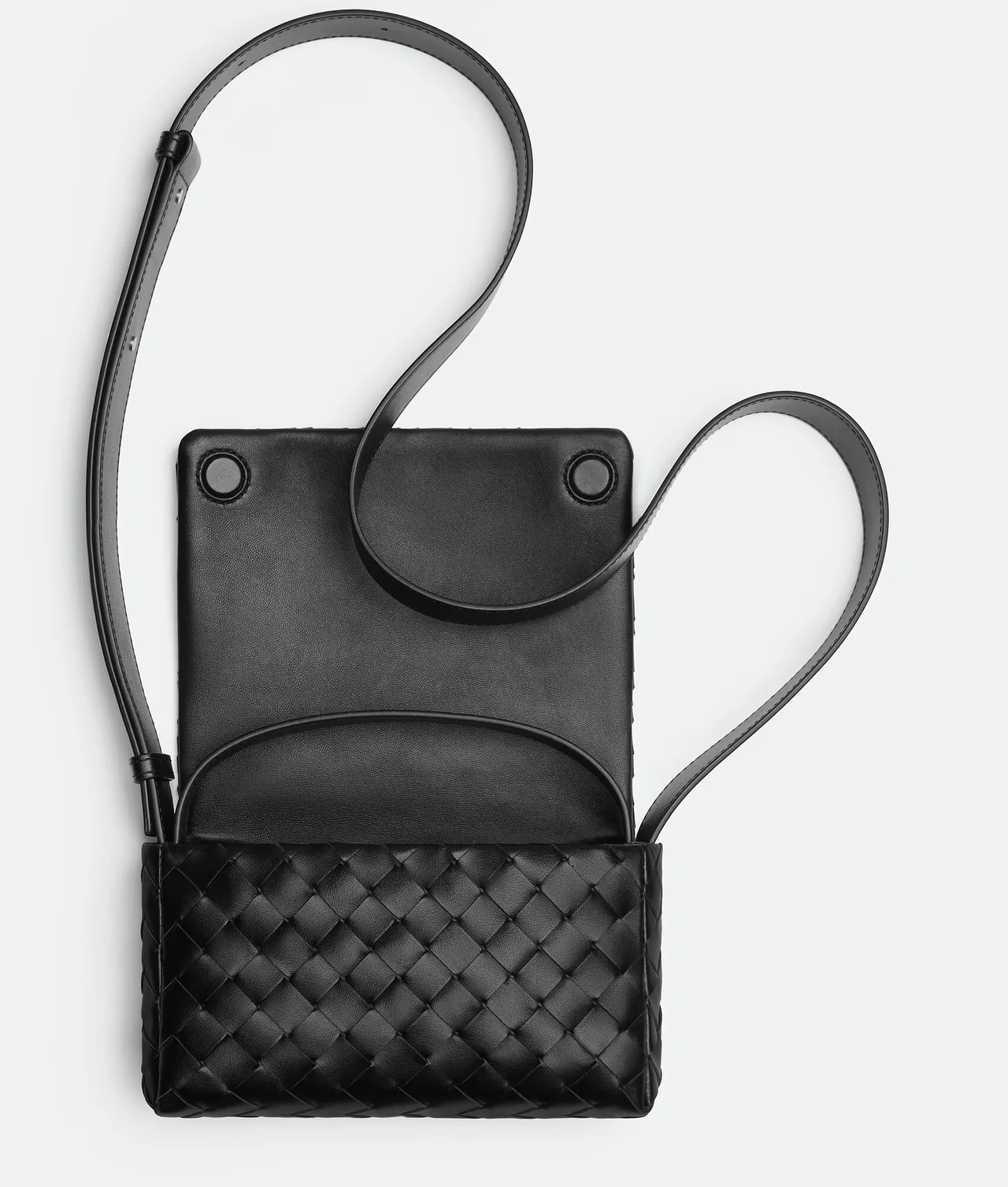 【ボッテガ・ヴェネタ】意外になかった「フの画像_2