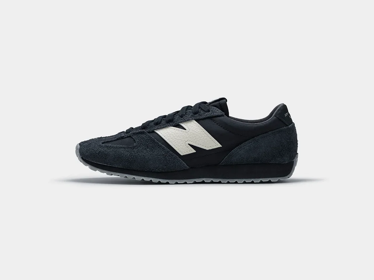 COMME des GARÇONS HOMME × New Balance U509