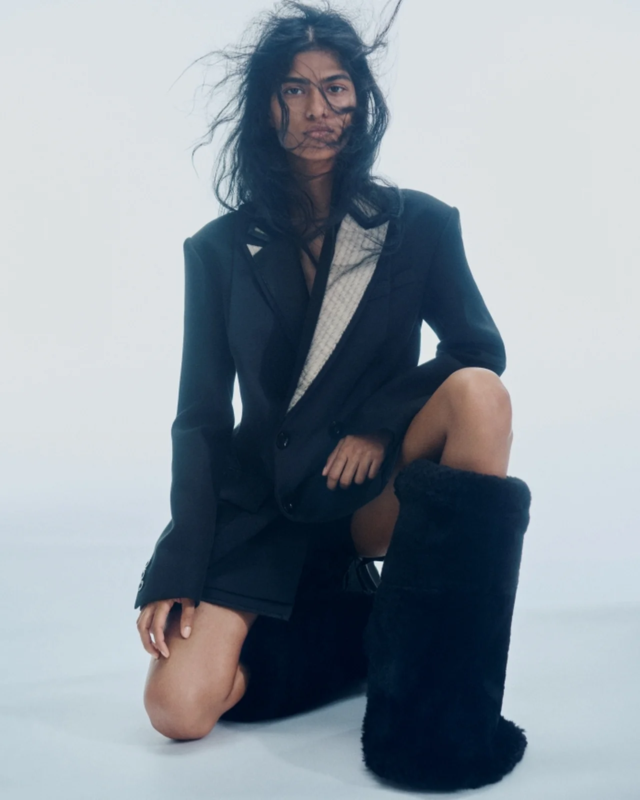 【アグ × サカイ】ローファーからブーツの画像_4