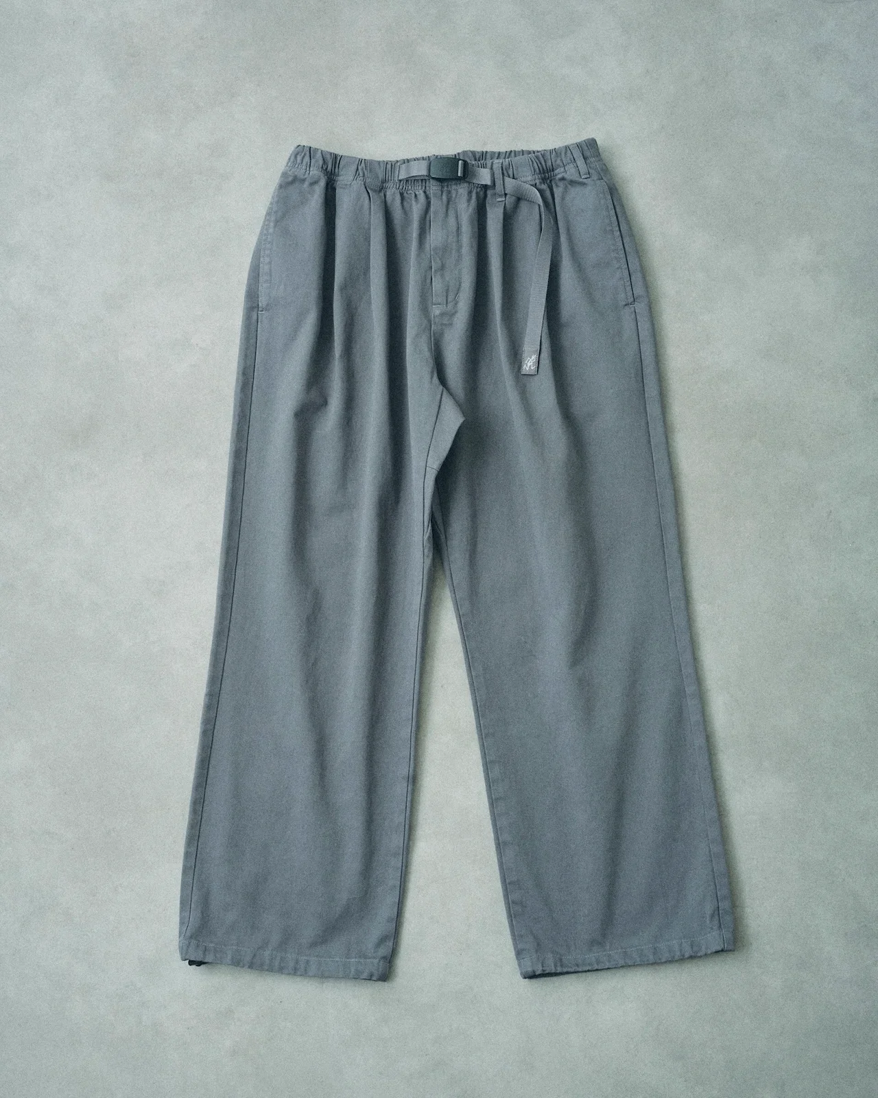 【差がつく大人のグラミチ】前シーズンは即完売。ワイドフィットにアレンジした「ジャーナルスタンダード レリューム」別注を見逃すな③