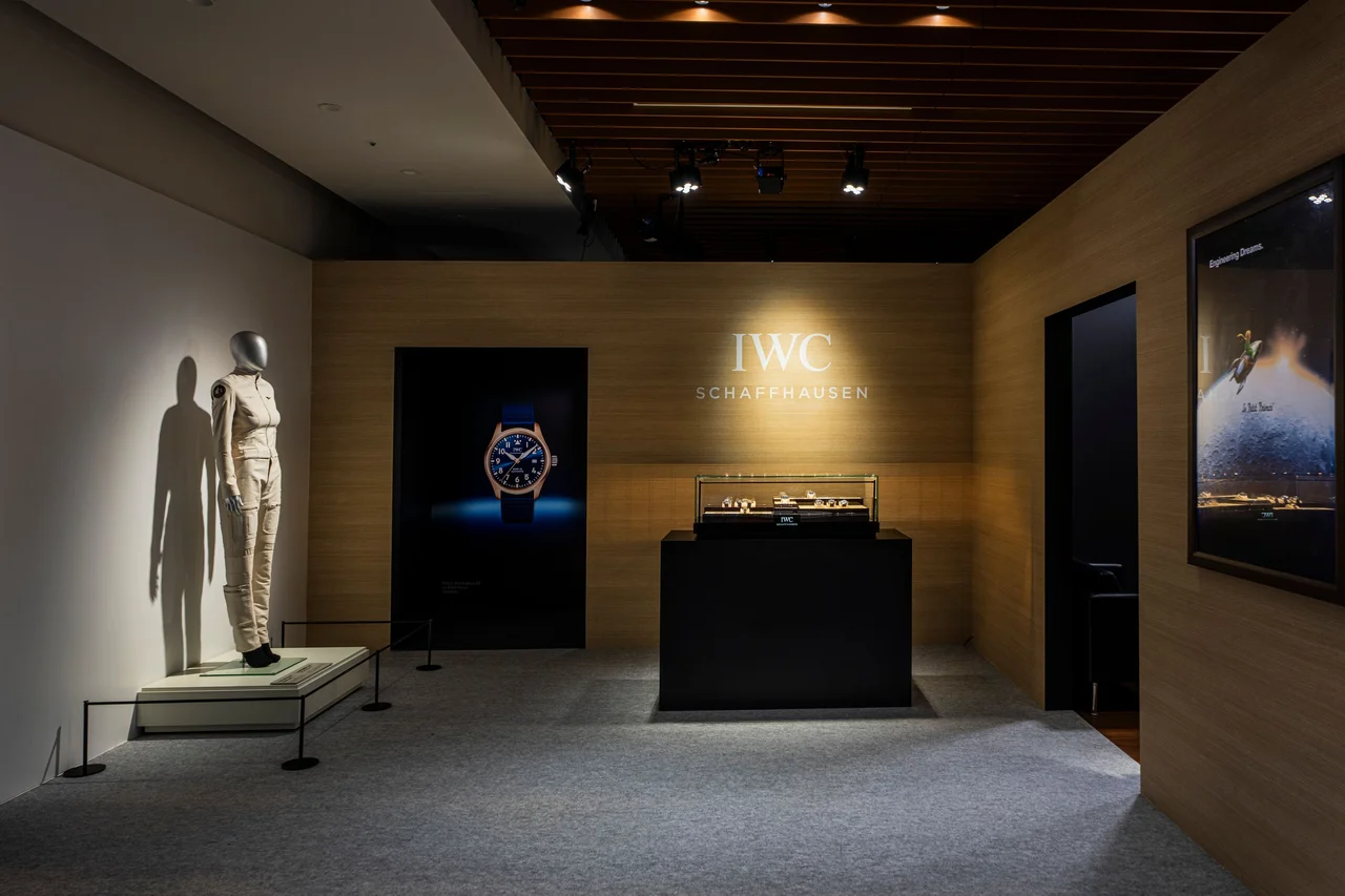 IWCが宇宙時代を体感できる期間限定エキの画像_3