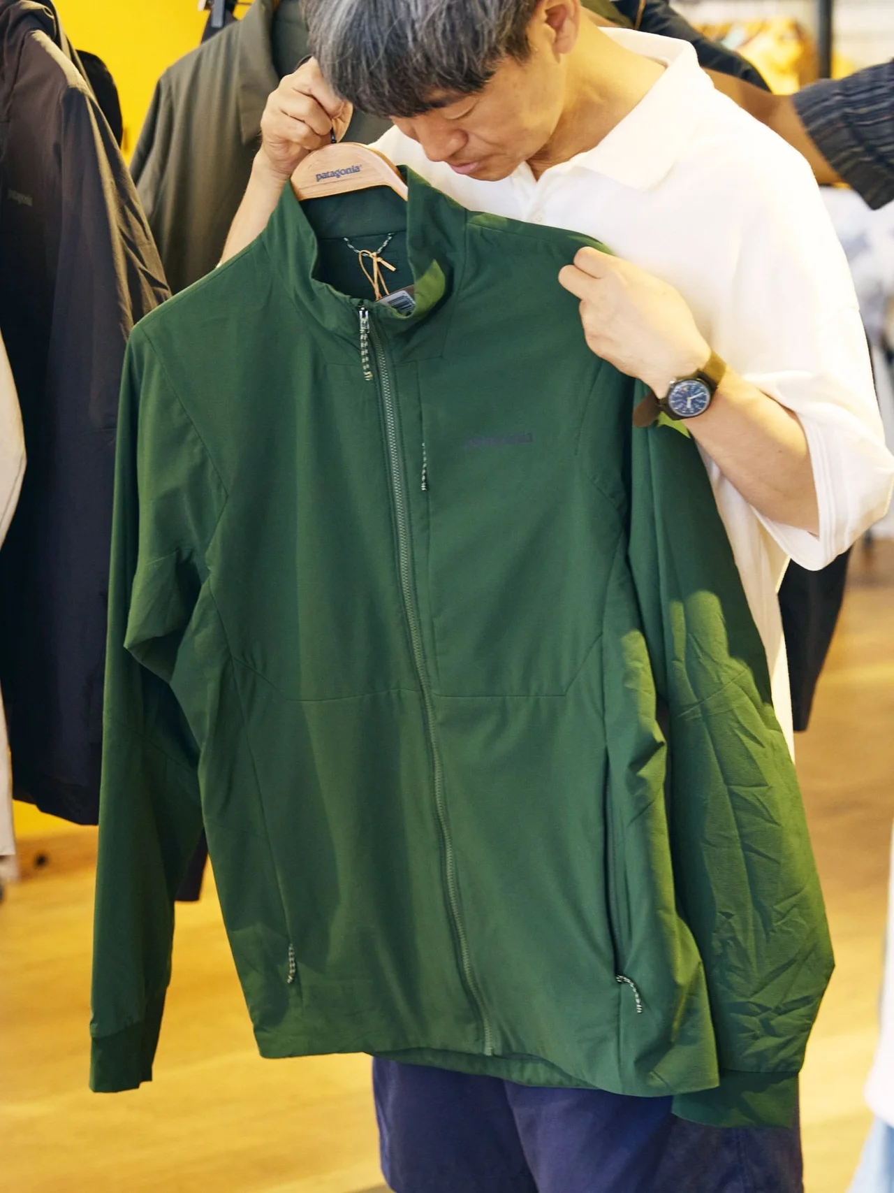 メンズ・ナノエア・ライト・ジャケット￥35,750