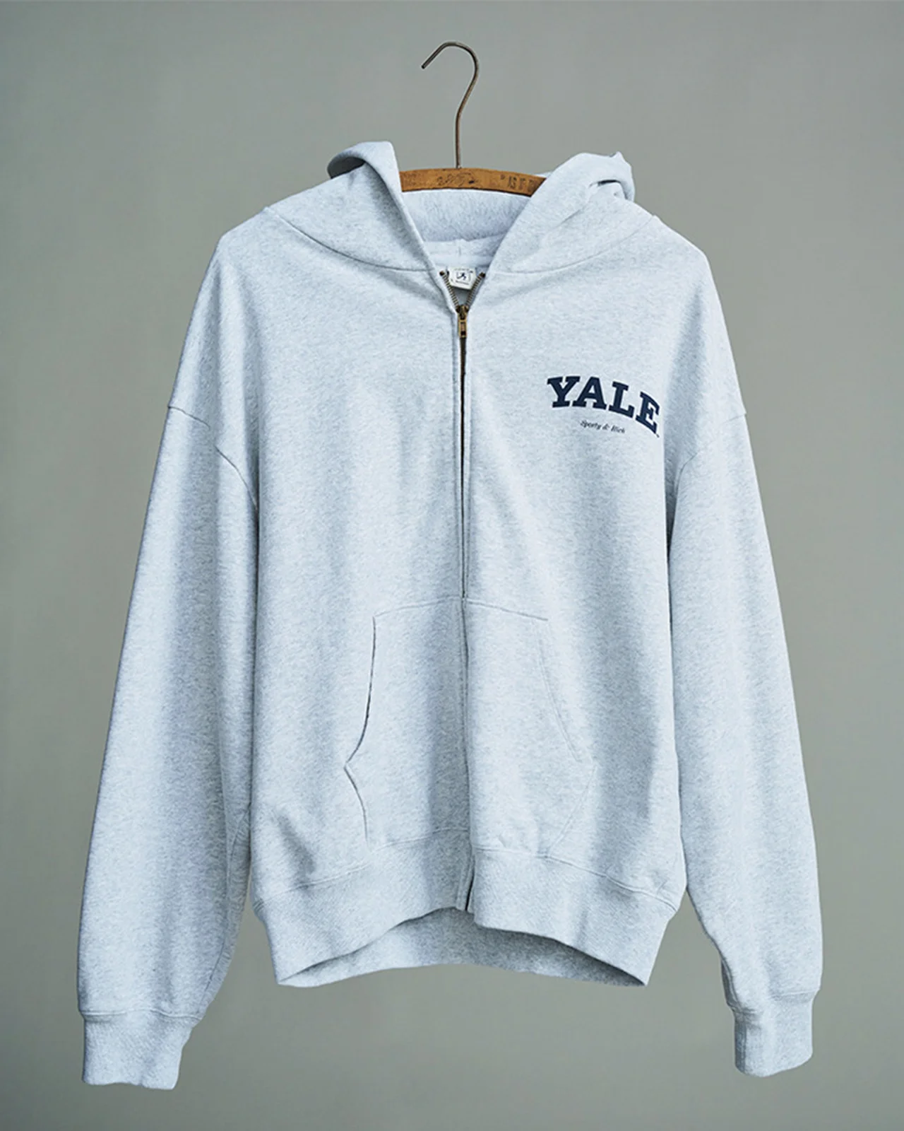 Sporty & Rich フーディ