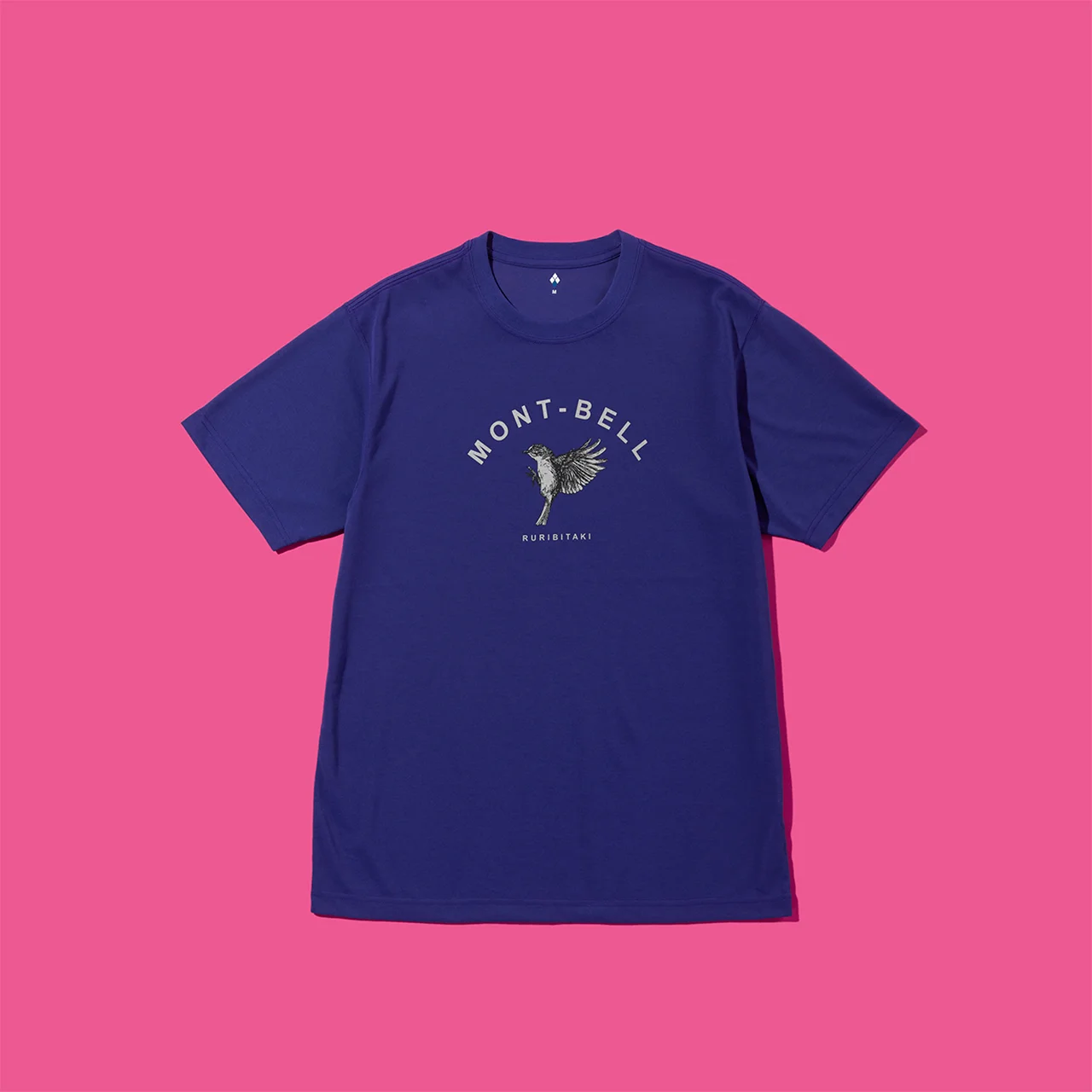夏フェスやレジャーで活躍するモンベルのしあわせの青い鳥として人気のルリビタキ柄のTシャツは快適素材ウイックロン製