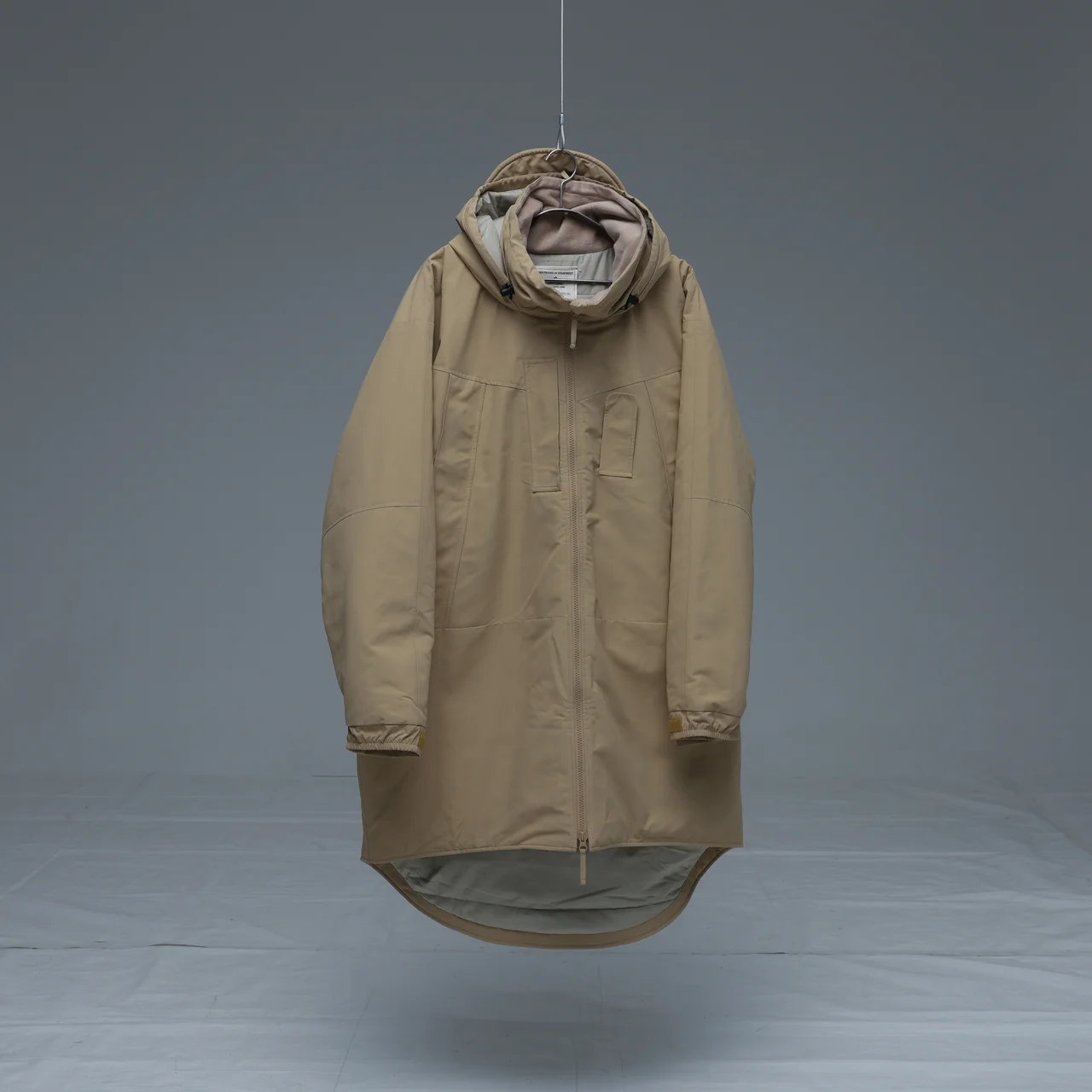 大人のダウンはロング丈。防寒性抜群でビジの画像_10