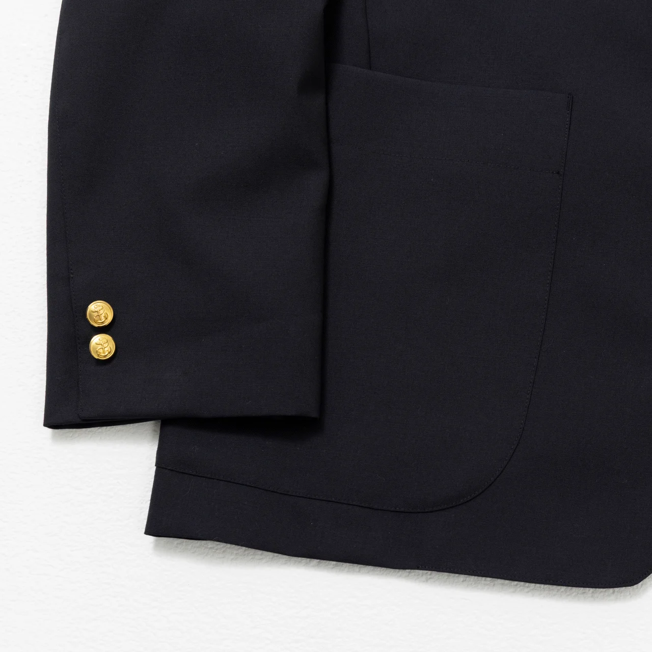 エディター私物 スタジオニコルソンとビームスプラスのコラボブレザー