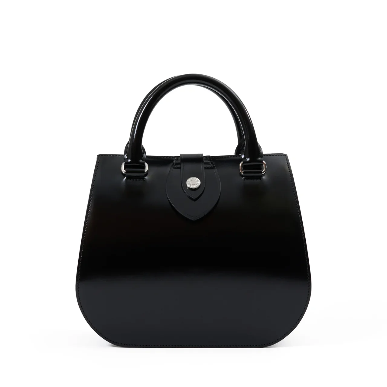 【大人のポーター】吉田カバン創業90周年の集大成は即完売必至。一日一点限りの手仕事で生まれるバッグ「BUS GIRL」【4月3日発売】②