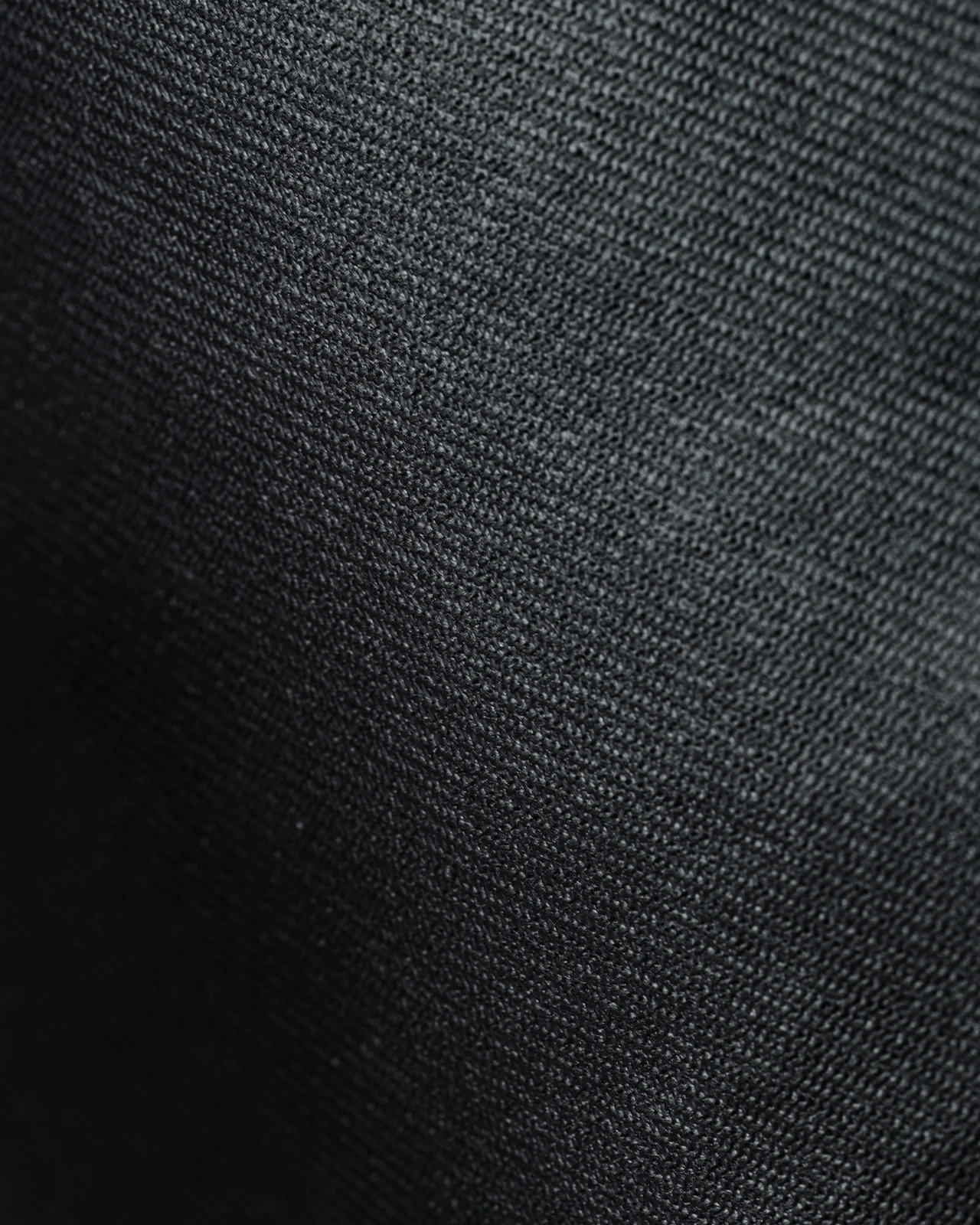 【大人が買うべき究極の黒リュック】10万の画像_5