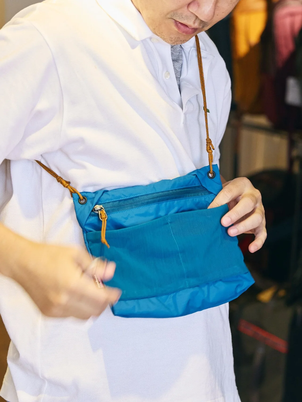 テラヴィア・サコッシュ 3L￥7,700