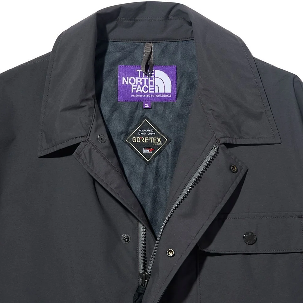 2層のePE GORE-TEX ファブリクスを採用