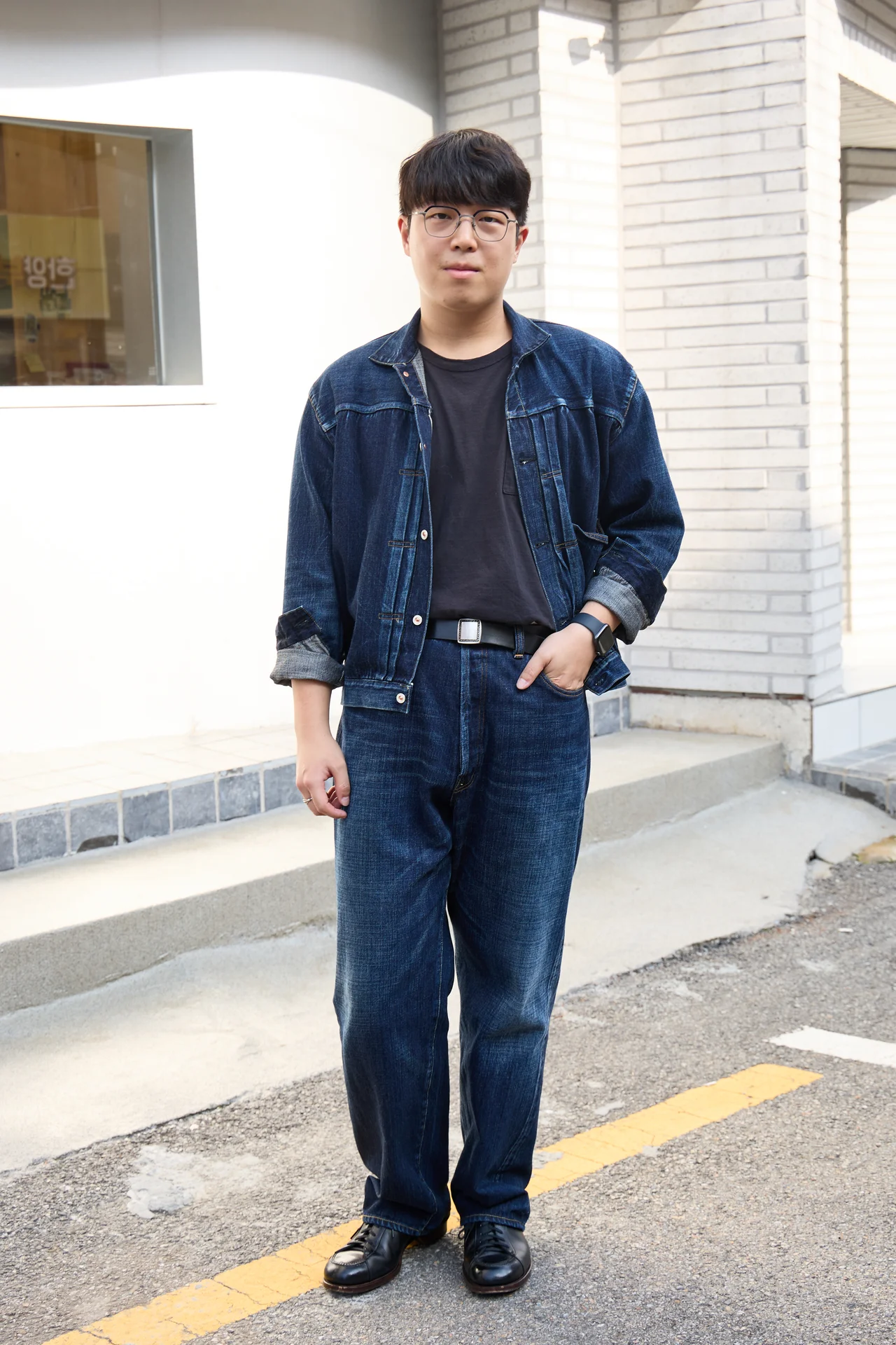 へリルのデニムセットアップがお気に入り