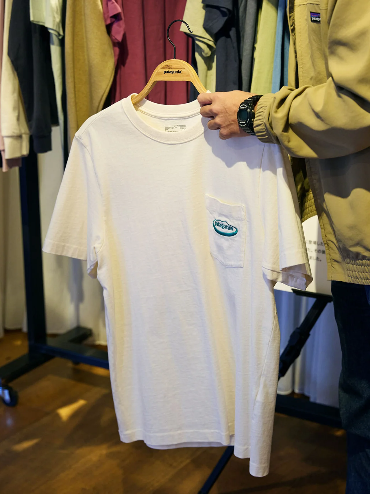 メンズ・ミッドウェイト・'95 オーバル・ロゴ・ポケット・ティー ￥9,900