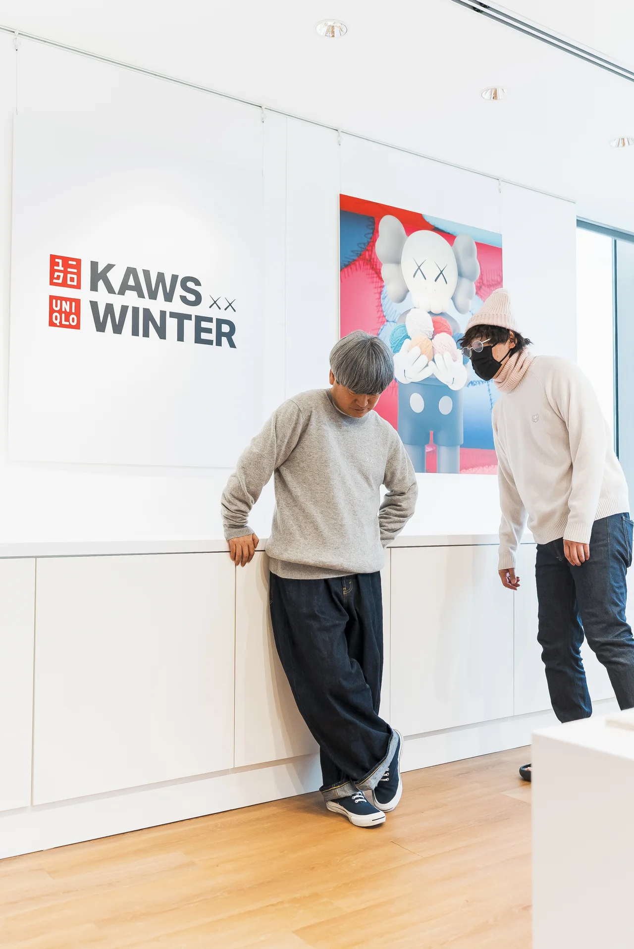 【大人のユニクロ】試着ルポ。「KAWS」の画像_40