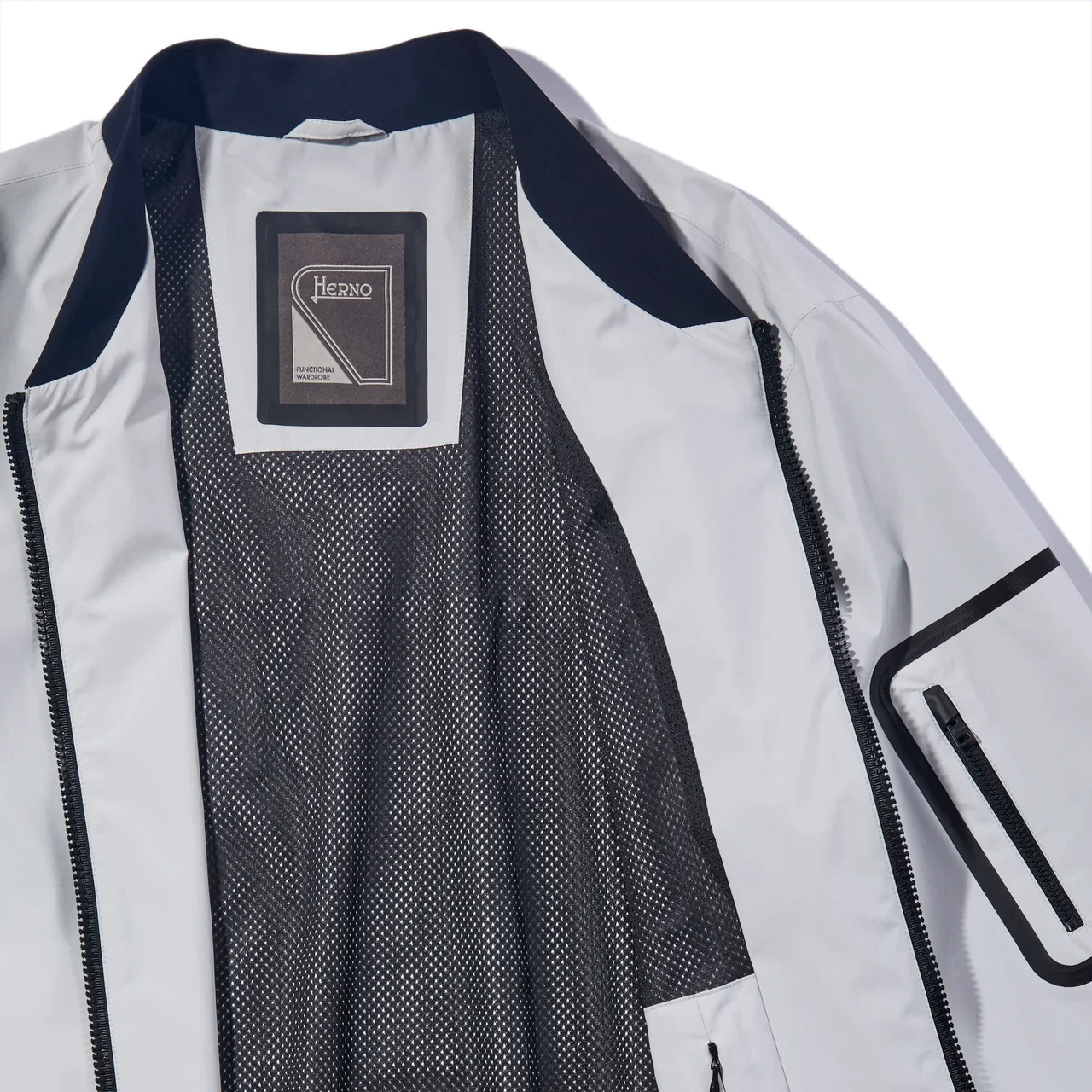 HERNO｜WINDSTOPPER PRODUCT by GORE-TEX LABS BOMBER JACKET
