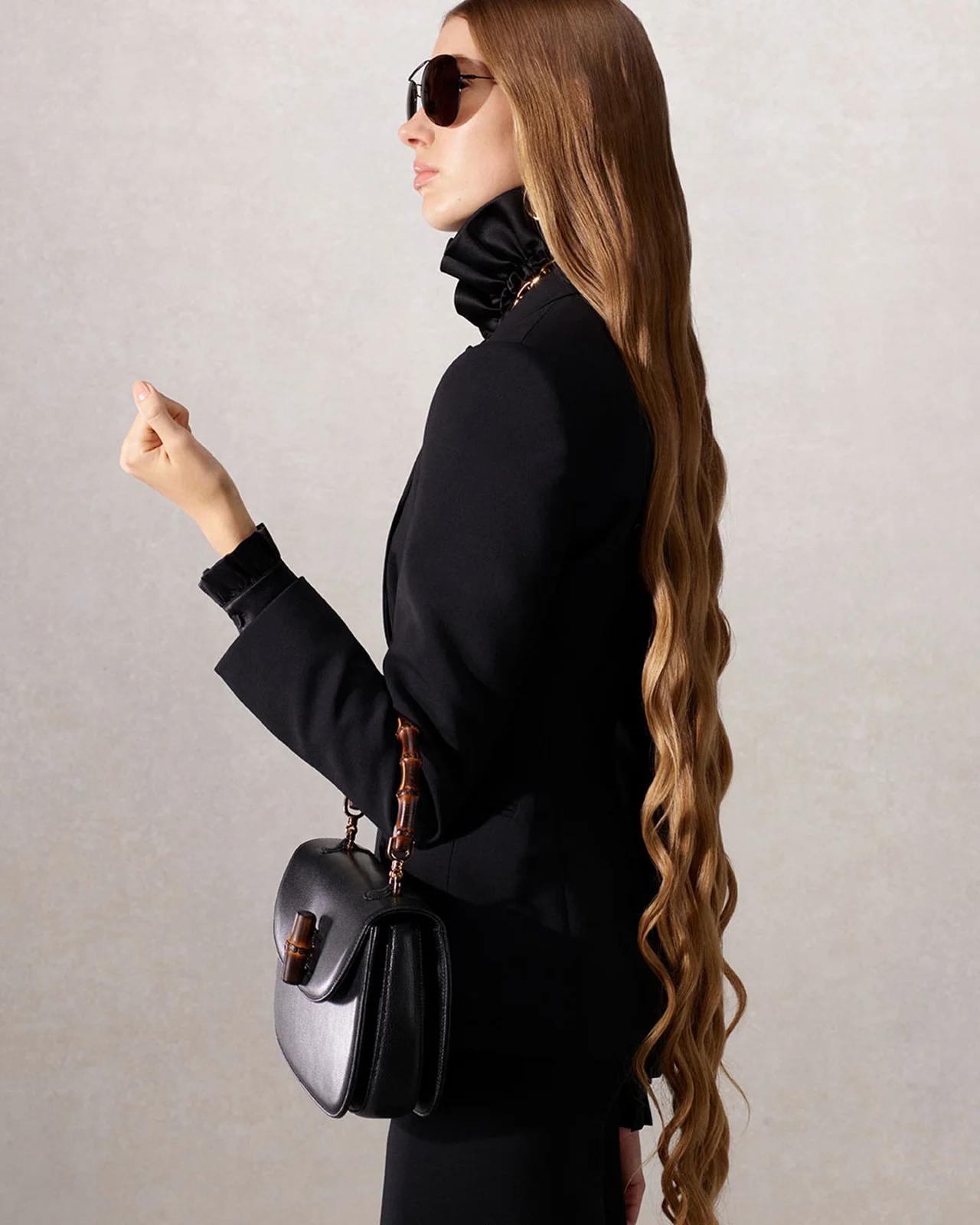 グッチ「ラ・ファミリア」ポートレート「Gallerista」