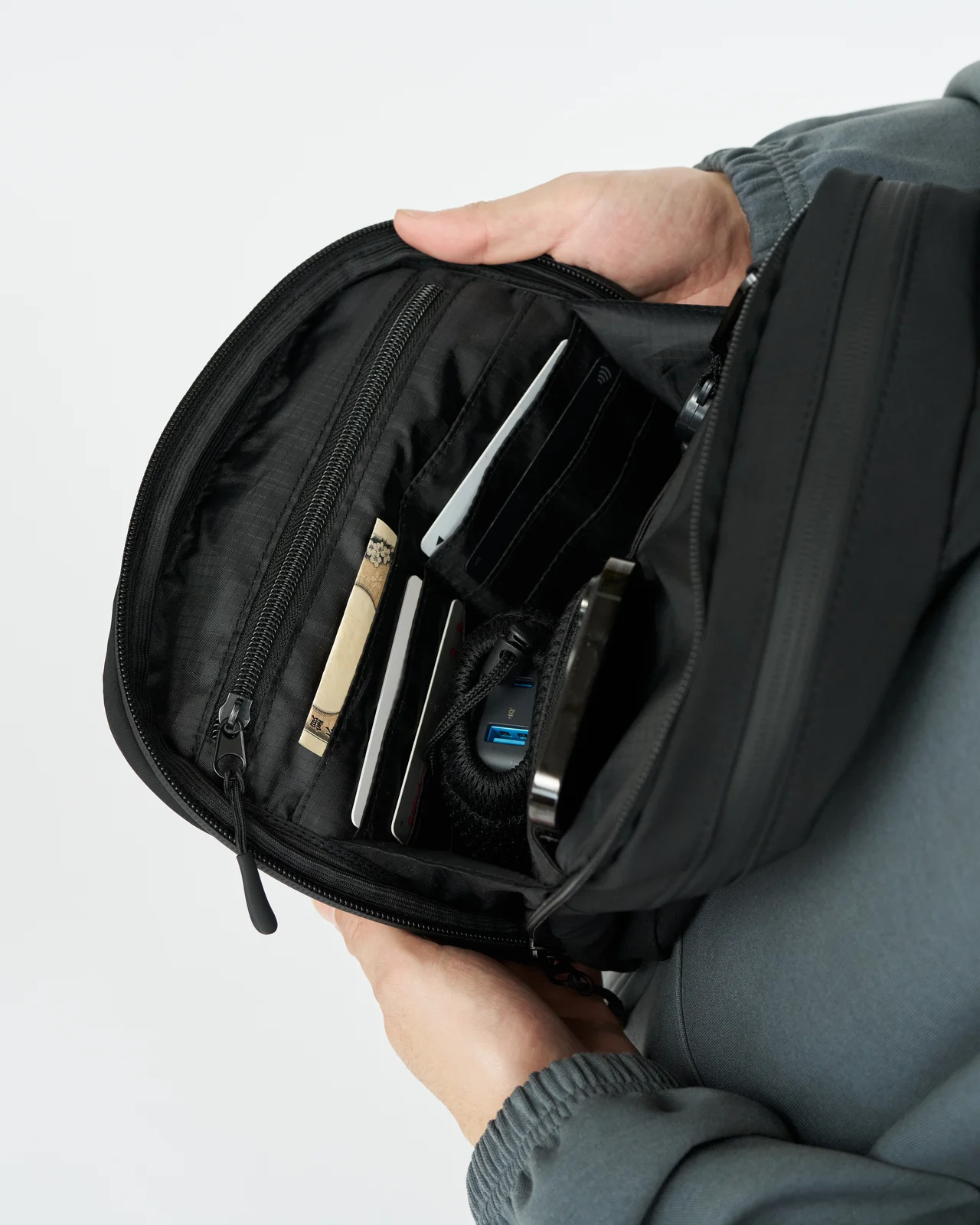 【大人の旅バッグ＆ギア】便利とおしゃれのの画像_6