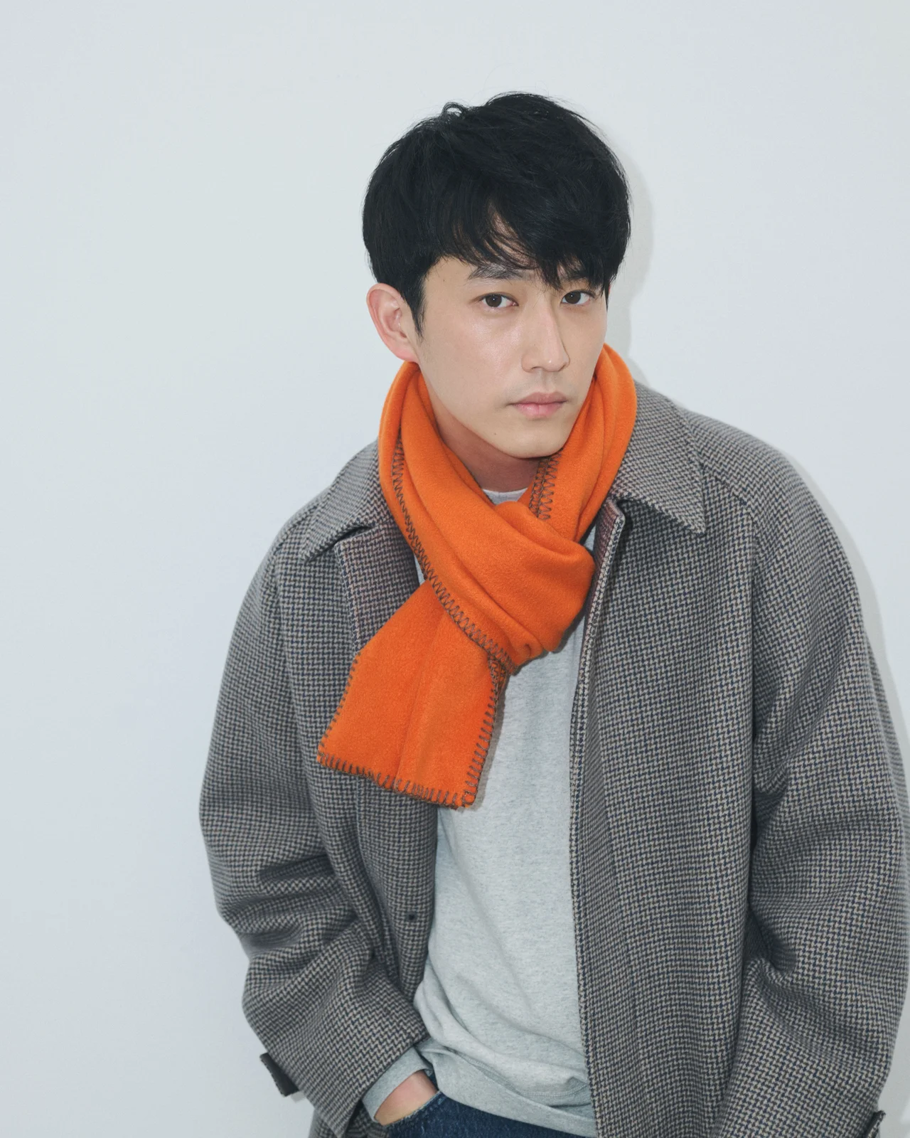 俳優・杉野遥亮が着る大人の上質アウター、の画像_1