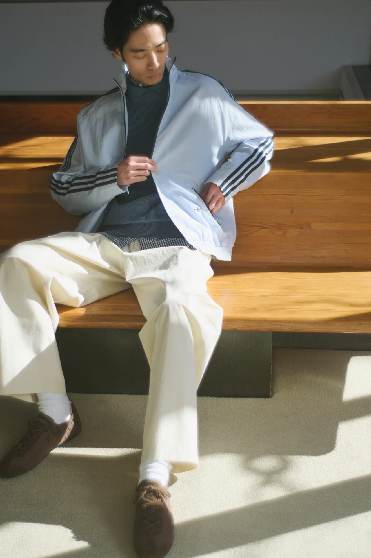 レトロスポーツを都会的に着る。春のストリの画像_1