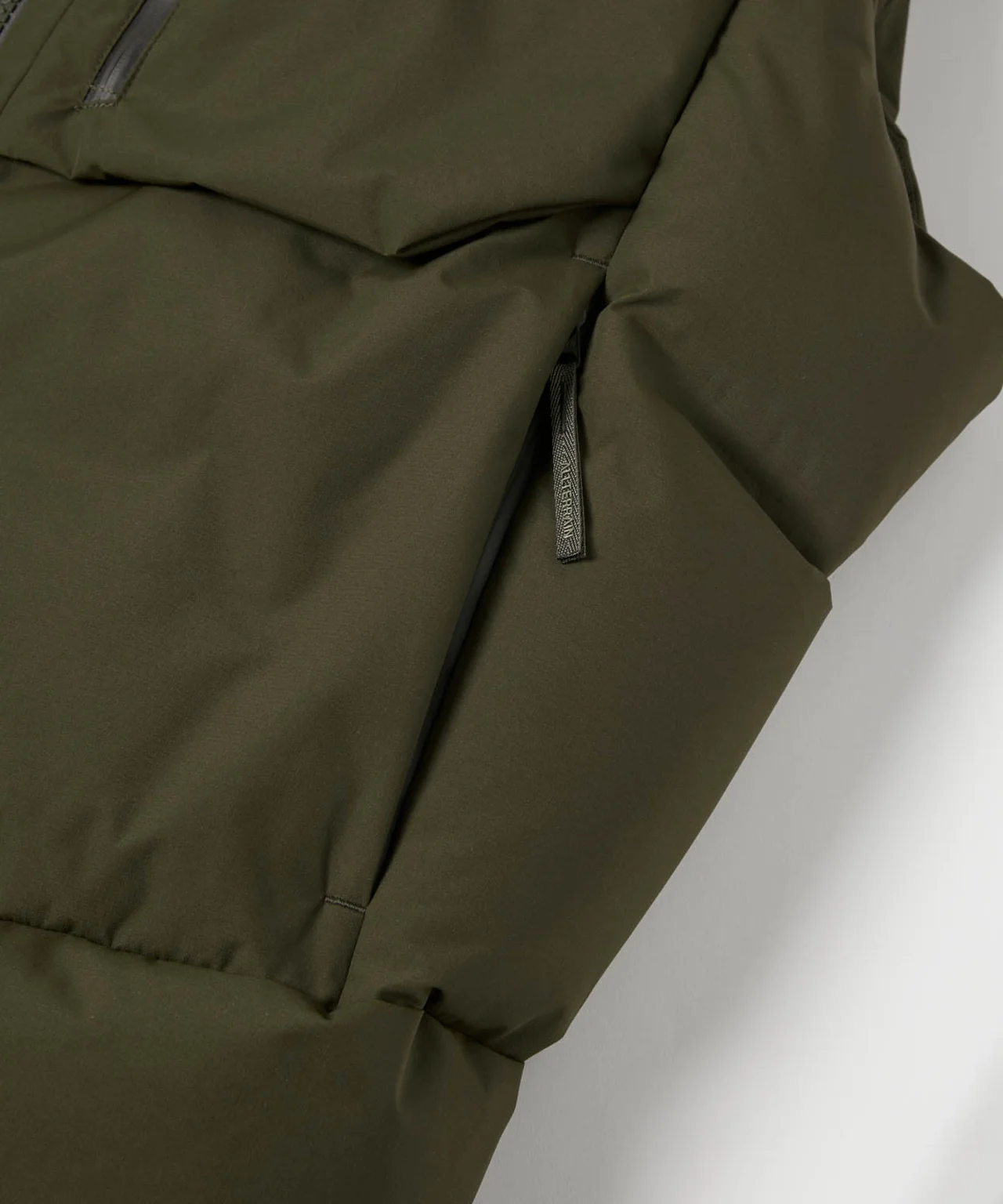 【大人が買うべきダウン】ゴアテックス搭載の画像_20