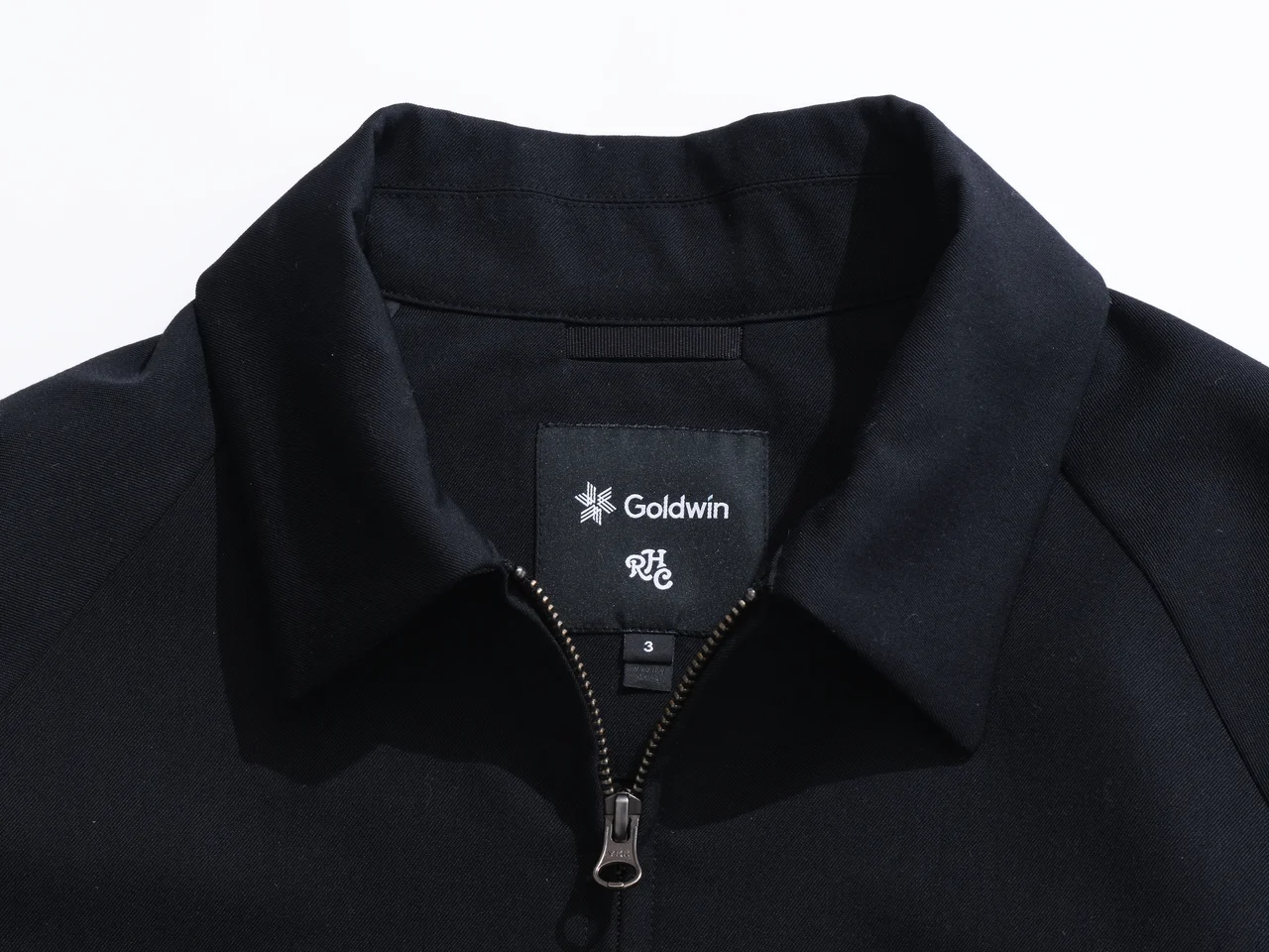 【差がつく大人のセットアップ】機能性と上の画像_3