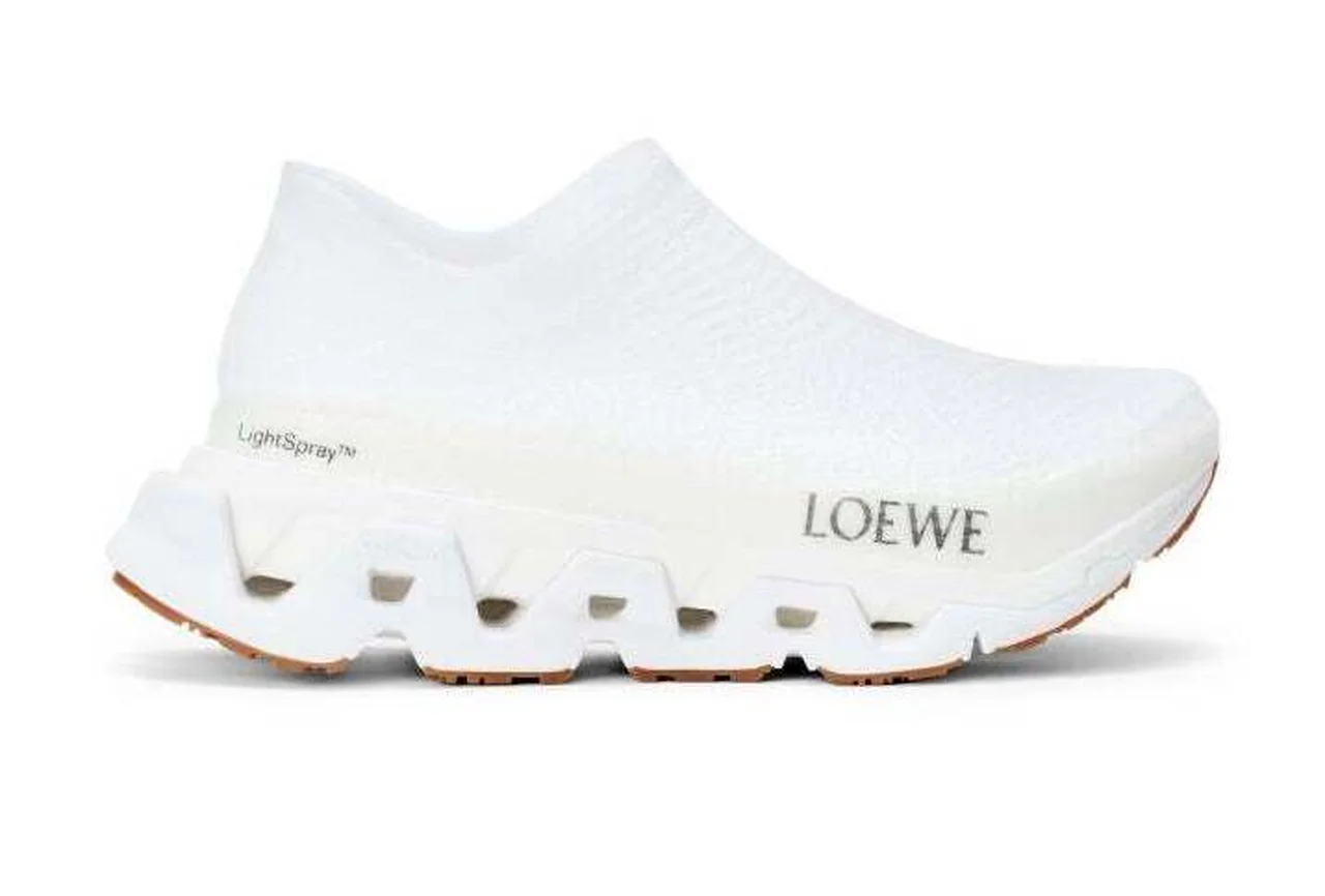 【オン×ロエベ】完売必至のコラボスニーカの画像_6