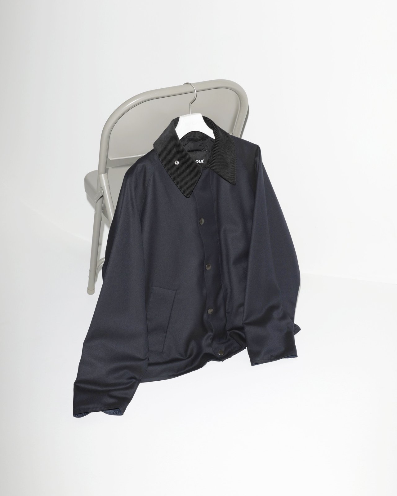 Barbour × TOMORROWLANDのトランスポート