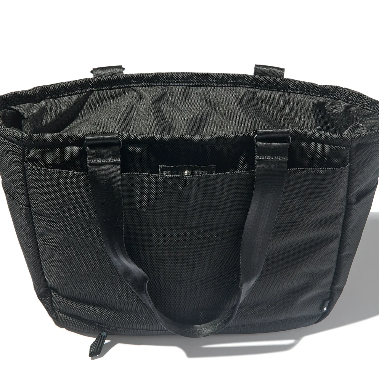  Incase｜Tracks Tote / 22L -Black-