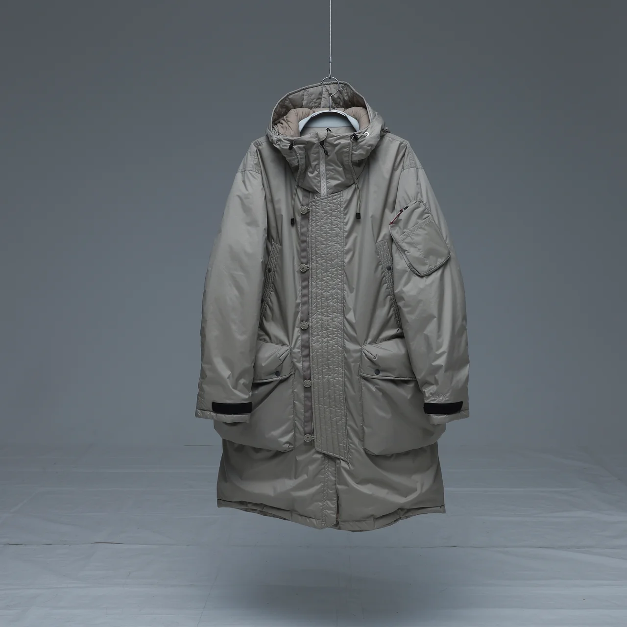 大人のダウンはロング丈。防寒性抜群でビジの画像_15