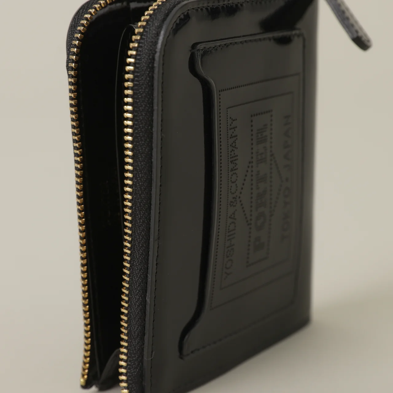 PORTER｜GLASS LEATHERの画像_3