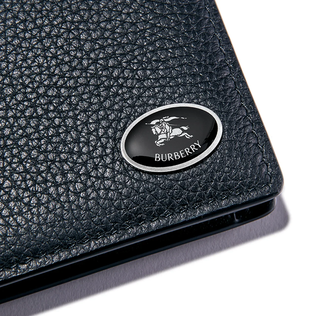 BURBERRY｜Cotswolds Bifold Coin Wallet