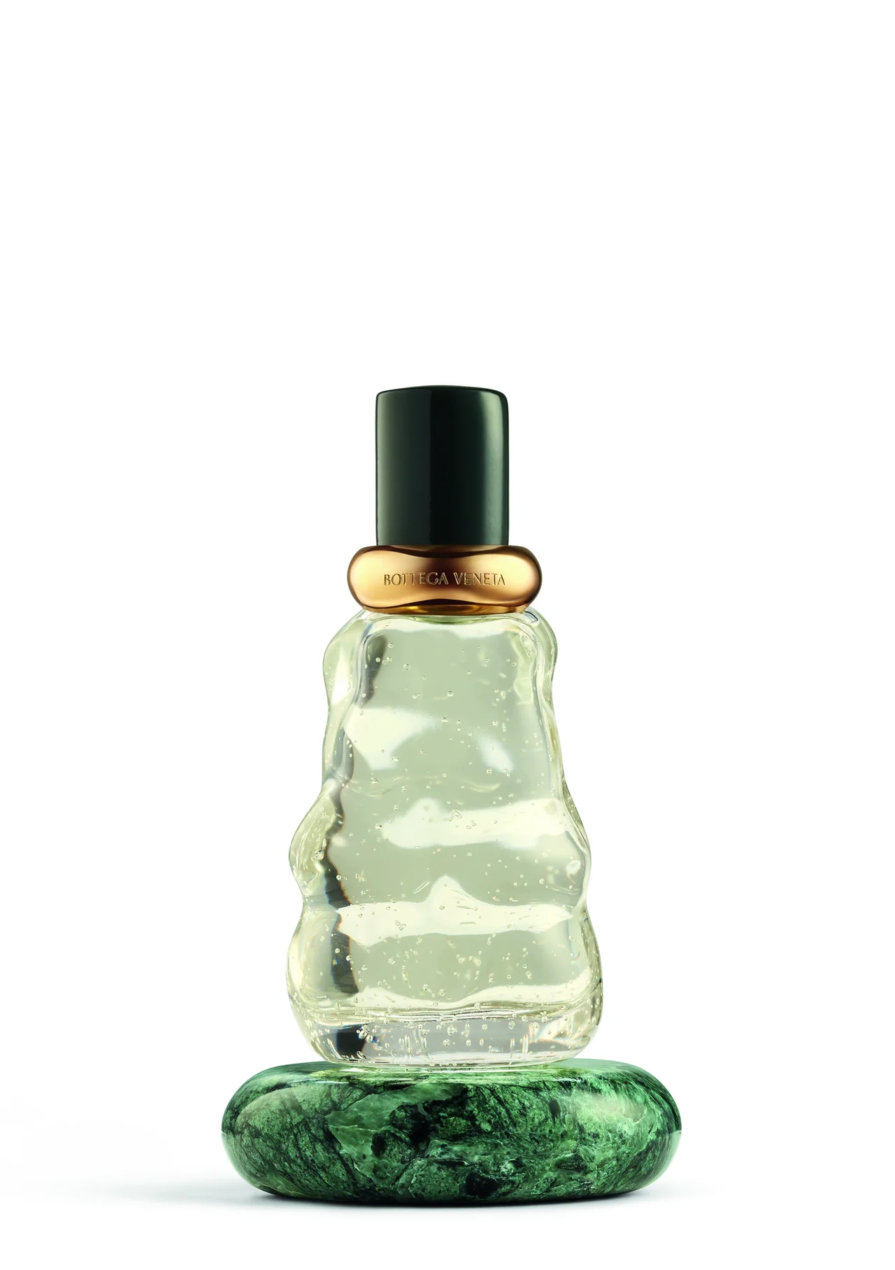 【大人が選ぶべき香水】テーマは“香りのイの画像_7