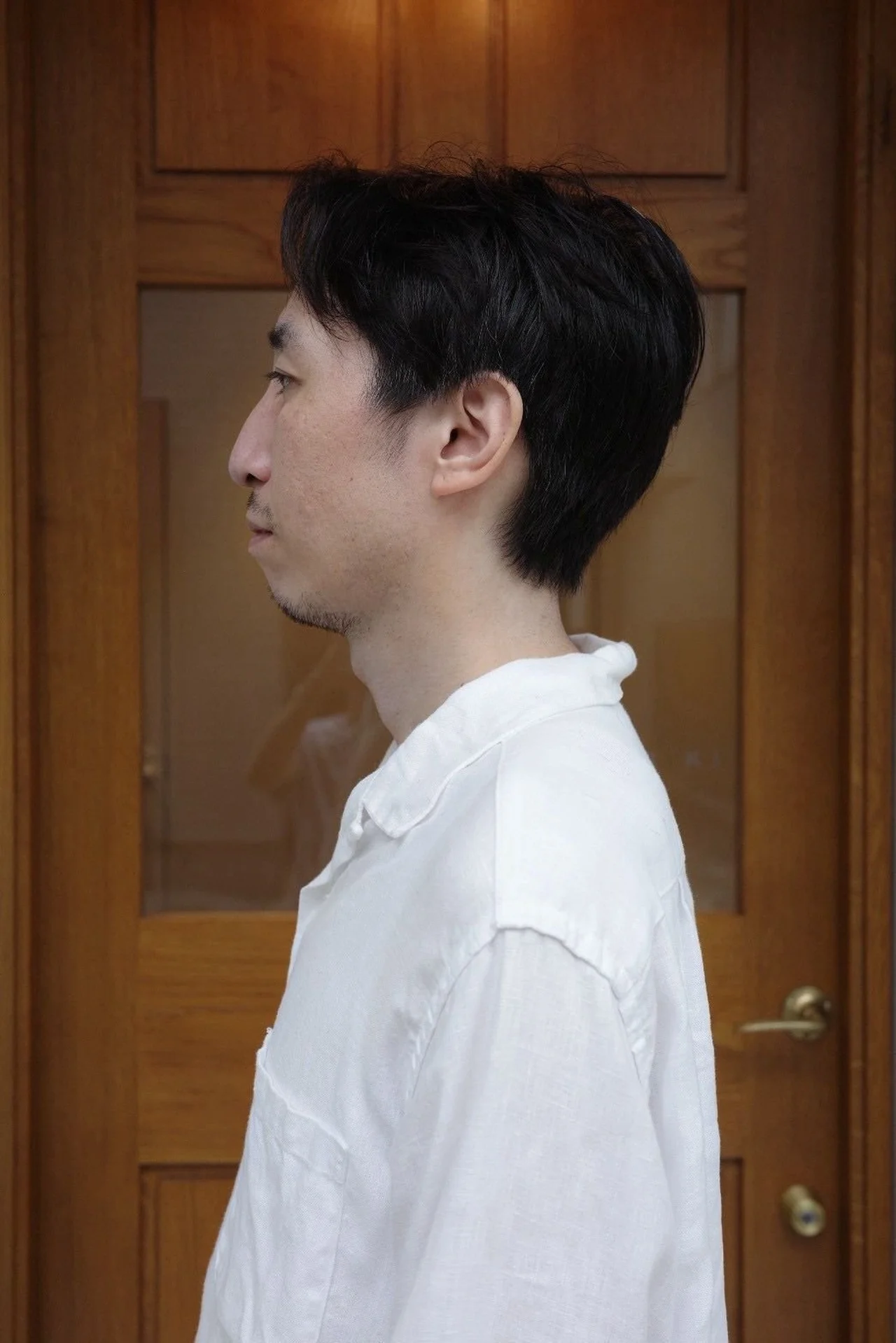 メンズヘア ナチュラルなショートヘアの左サイド