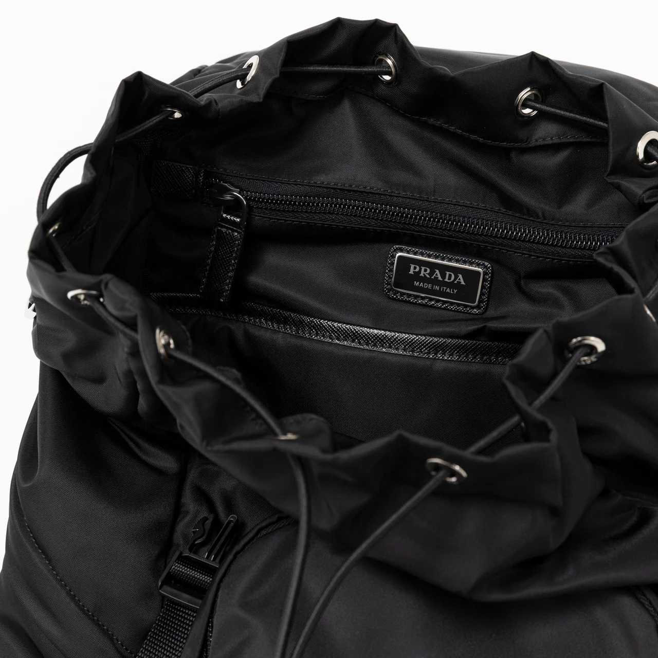 エディター私物 プラダのRe-Nylonのバックパック