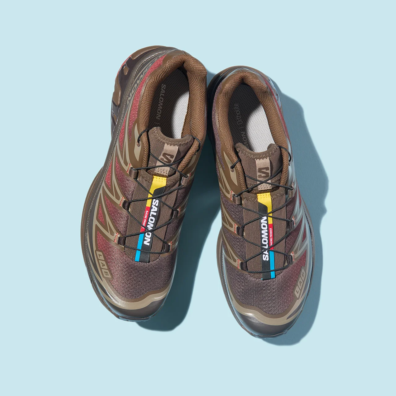 サロモン フォー ビューティー&ユースの別注「XT-6」