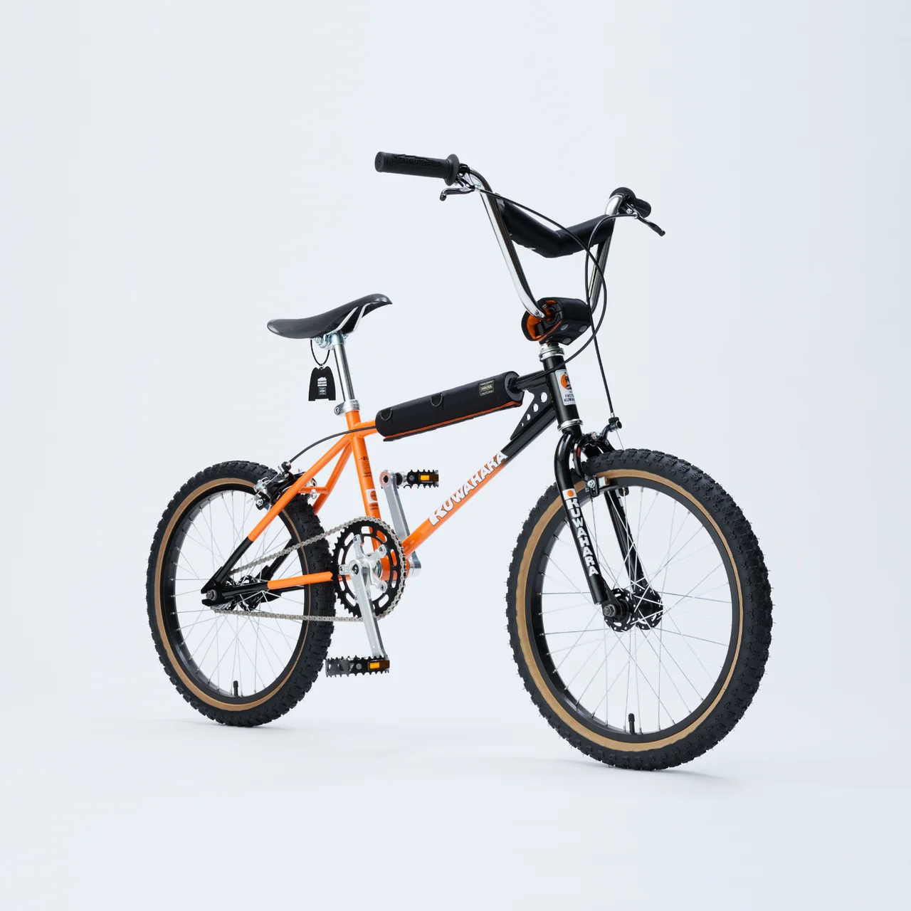 【大人の吉田カバン】争奪戦必至。映画『Eの画像_3