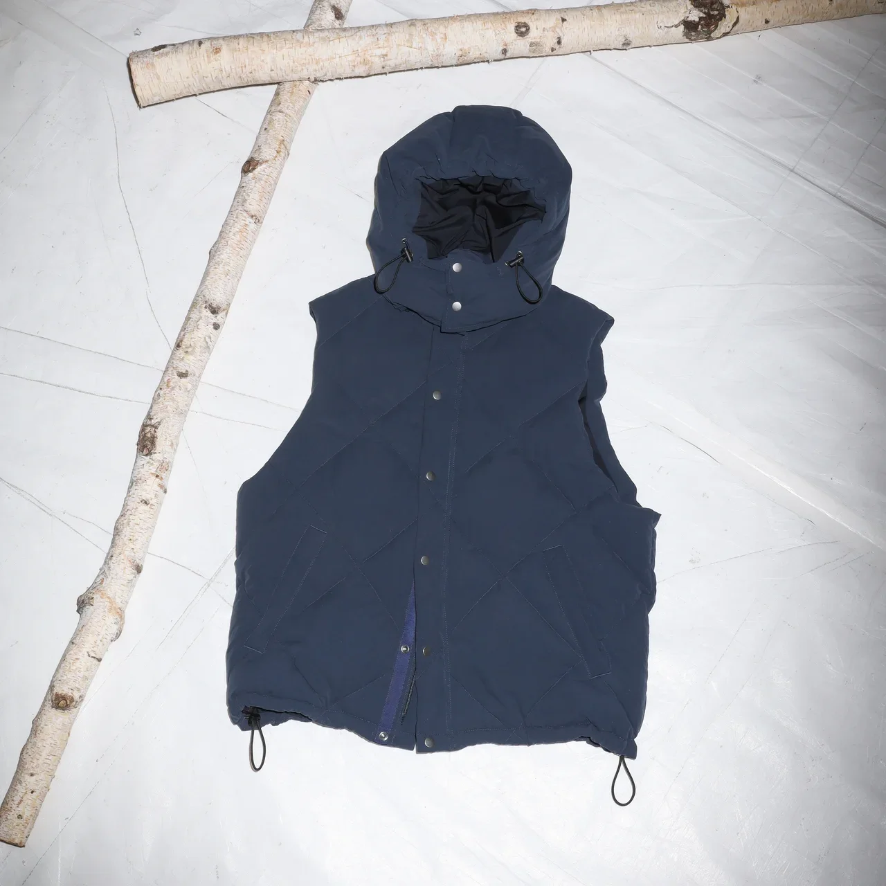 UNIVERSAL PRODUCTS.｜QUILT DOWN VEST
