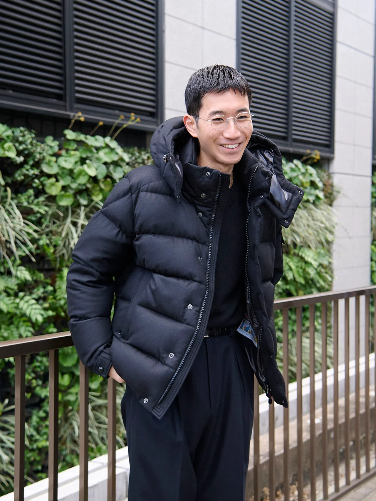 ウール素材でドレッシーな雰囲気